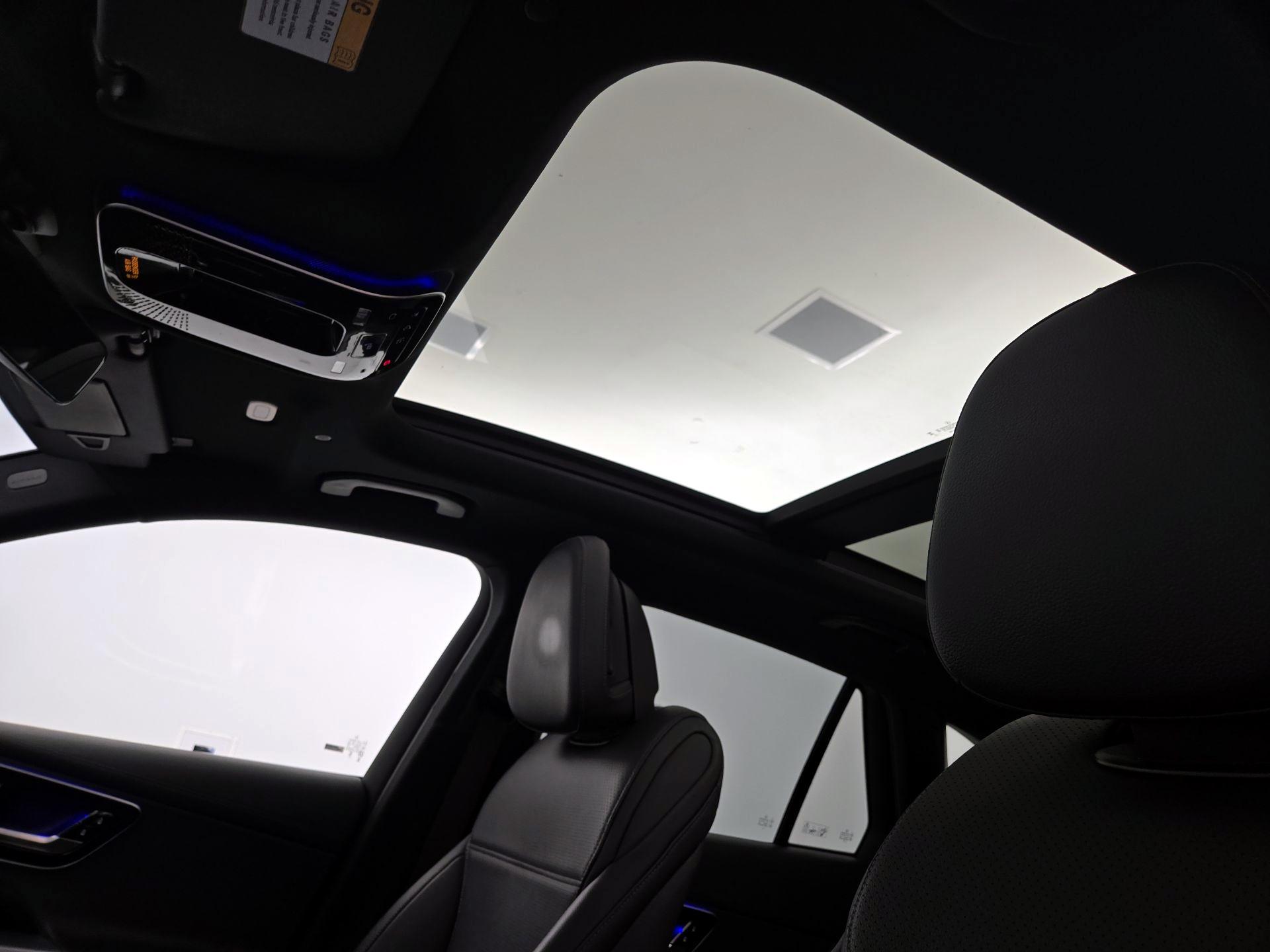 Thumbnail: 2023 Mercedes-Benz GLC - 20