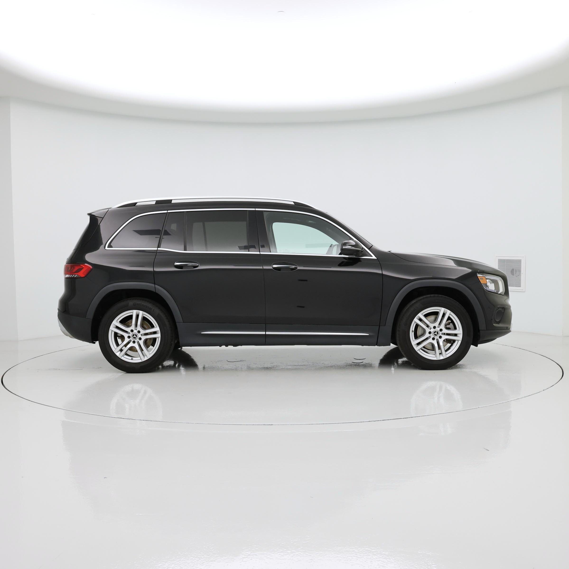 Thumbnail: 2023 Mercedes-Benz GLB - 7