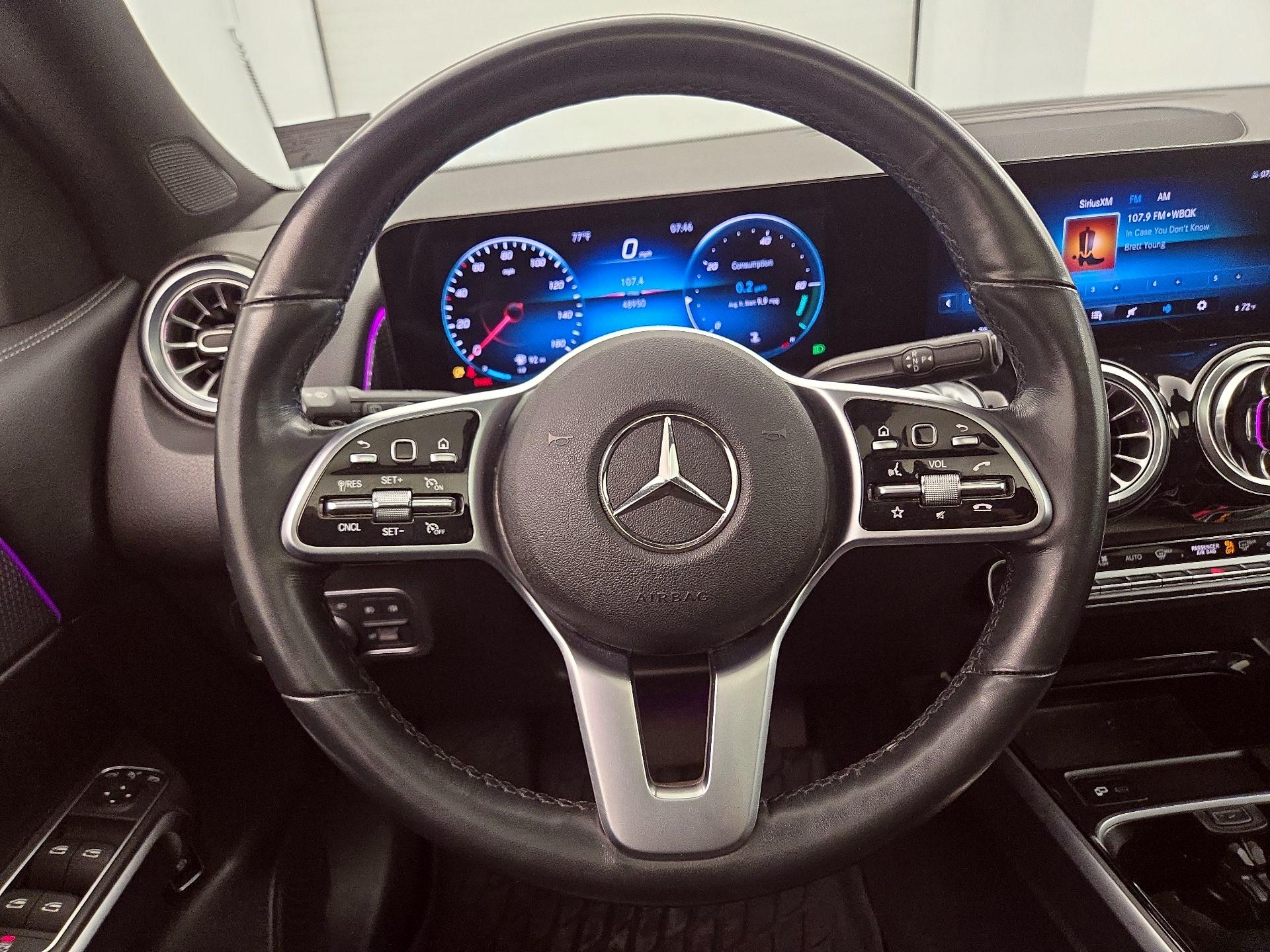 Thumbnail: 2022 Mercedes-Benz GLB - 10