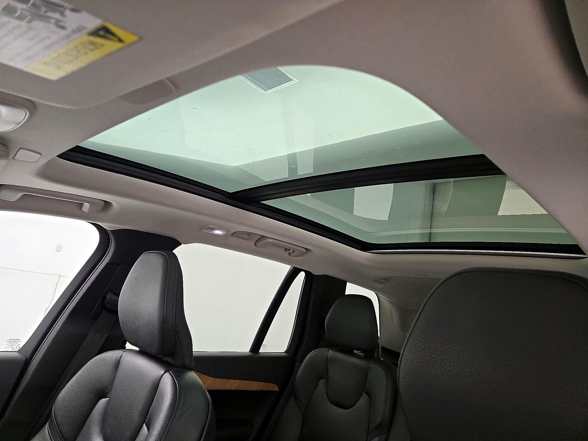 Thumbnail: 2023 Volvo XC90 - 19