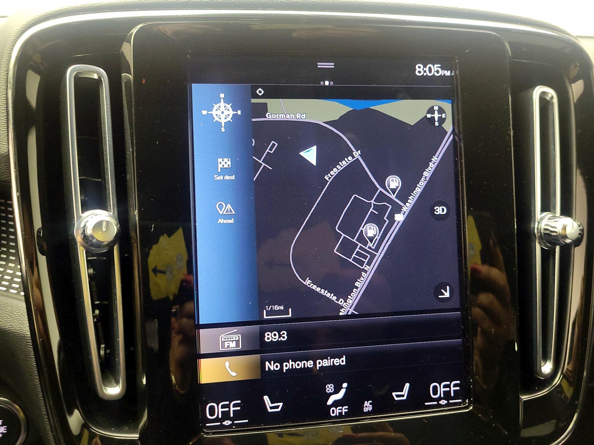 Thumbnail: 2021 Volvo XC40 - 12