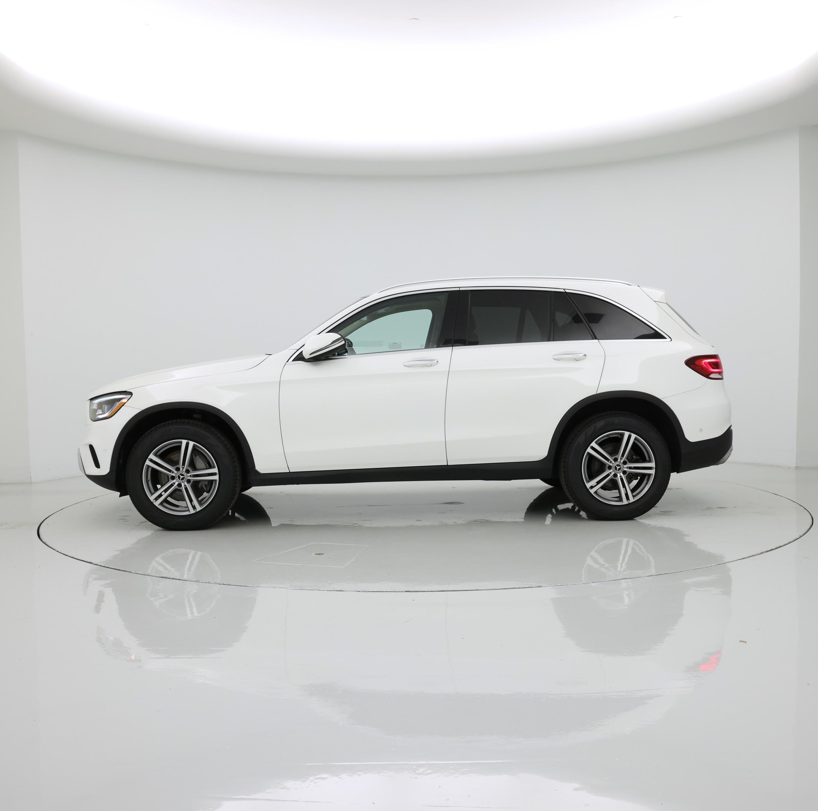 Thumbnail: 2022 Mercedes-Benz GLC - 3