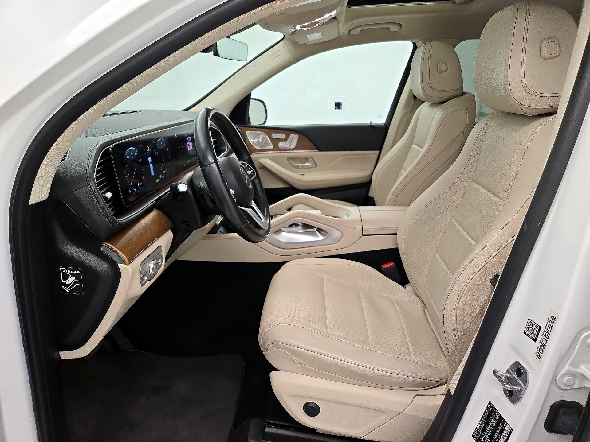 Thumbnail: 2021 Mercedes-Benz GLS - 11