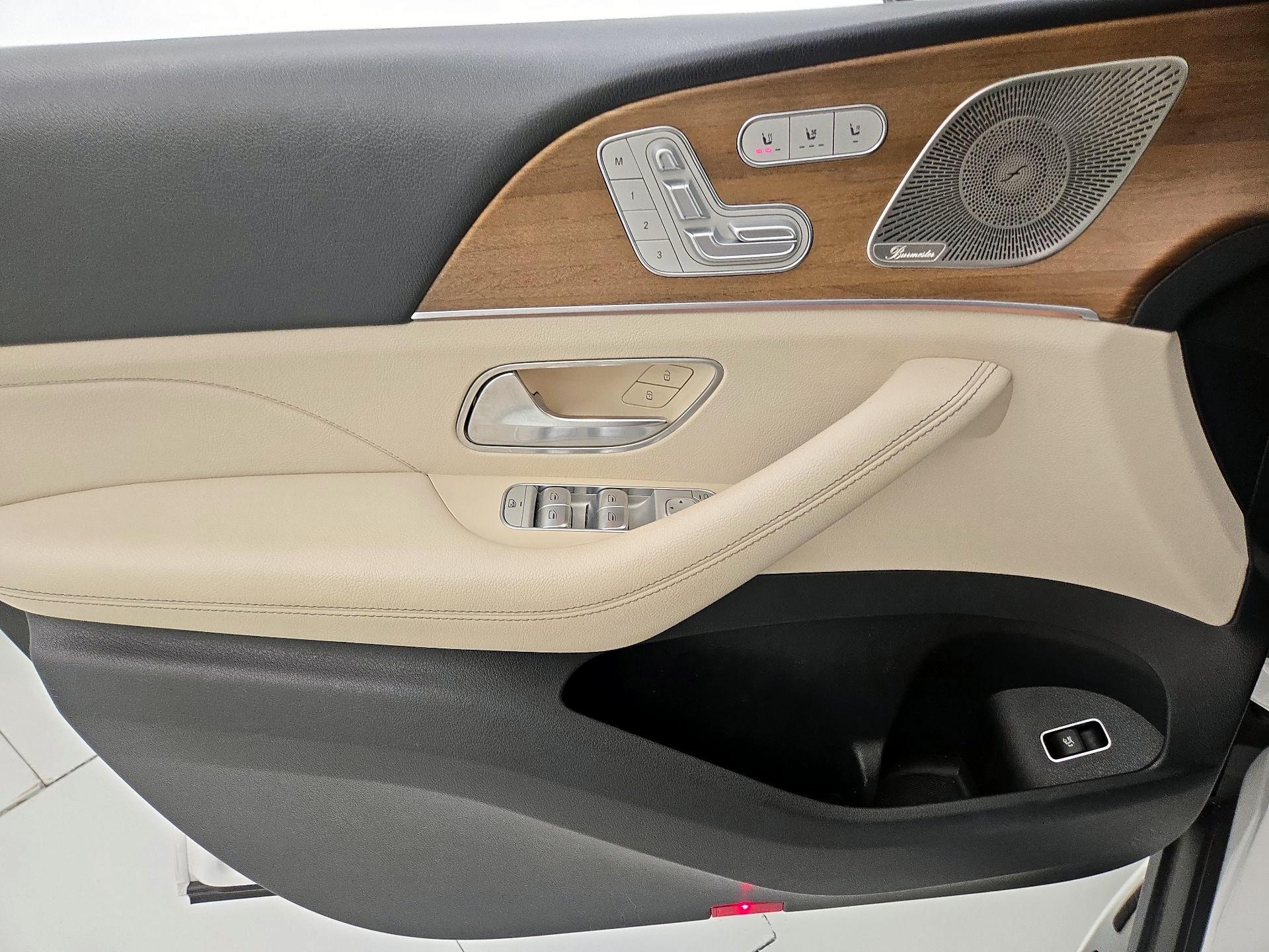 Thumbnail: 2021 Mercedes-Benz GLS - 12