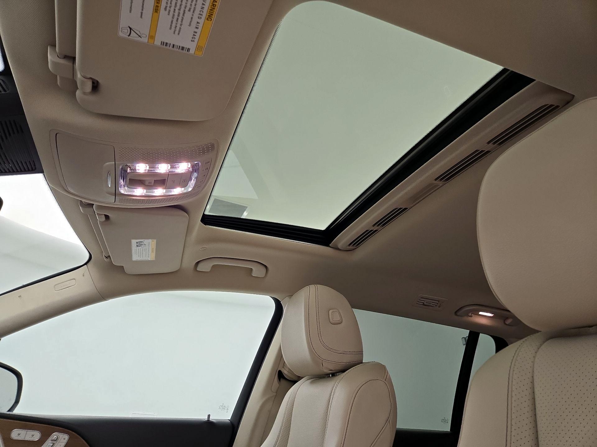 Thumbnail: 2021 Mercedes-Benz GLS - 20