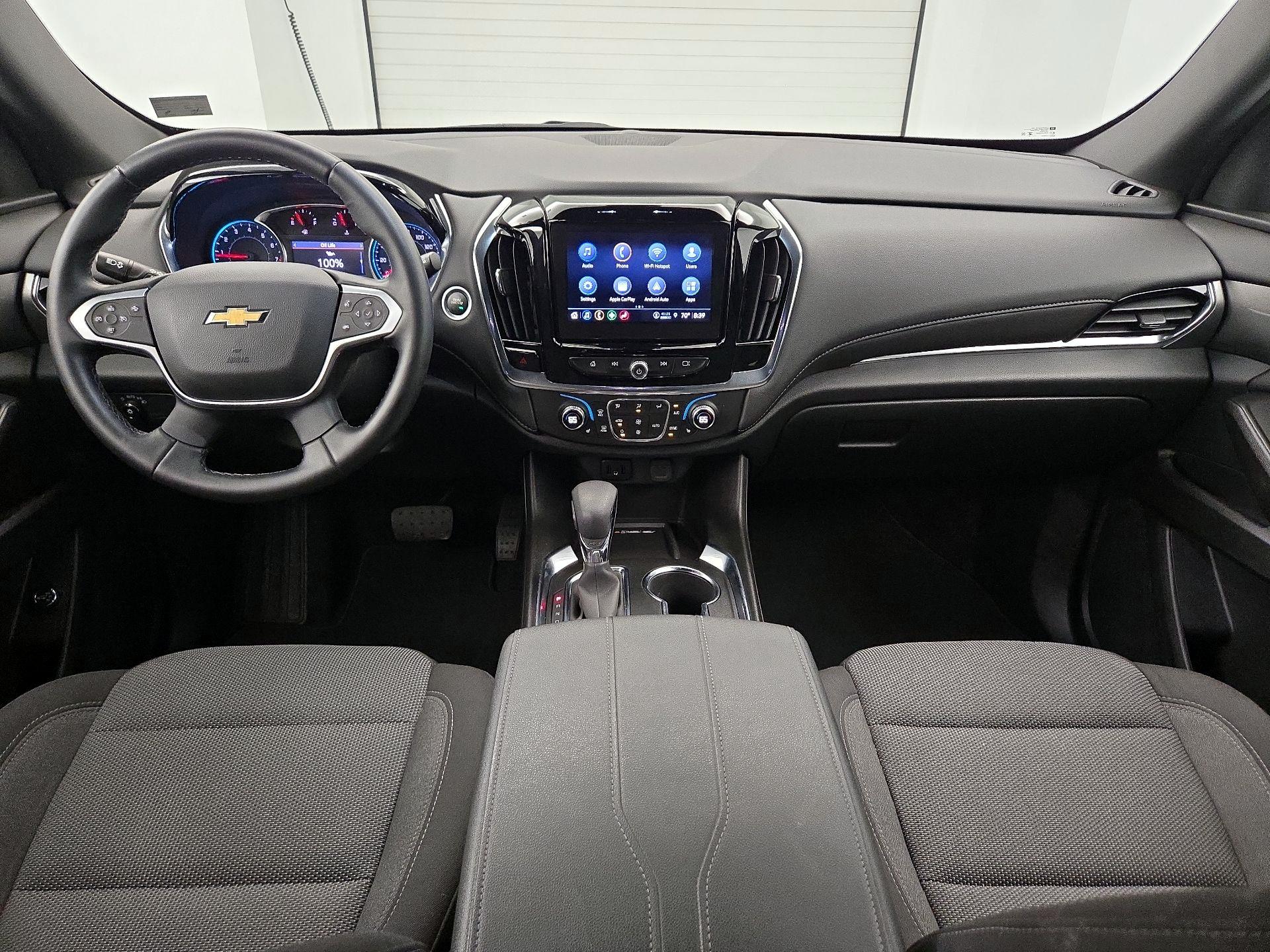 Thumbnail: 2023 Chevrolet Traverse - 9