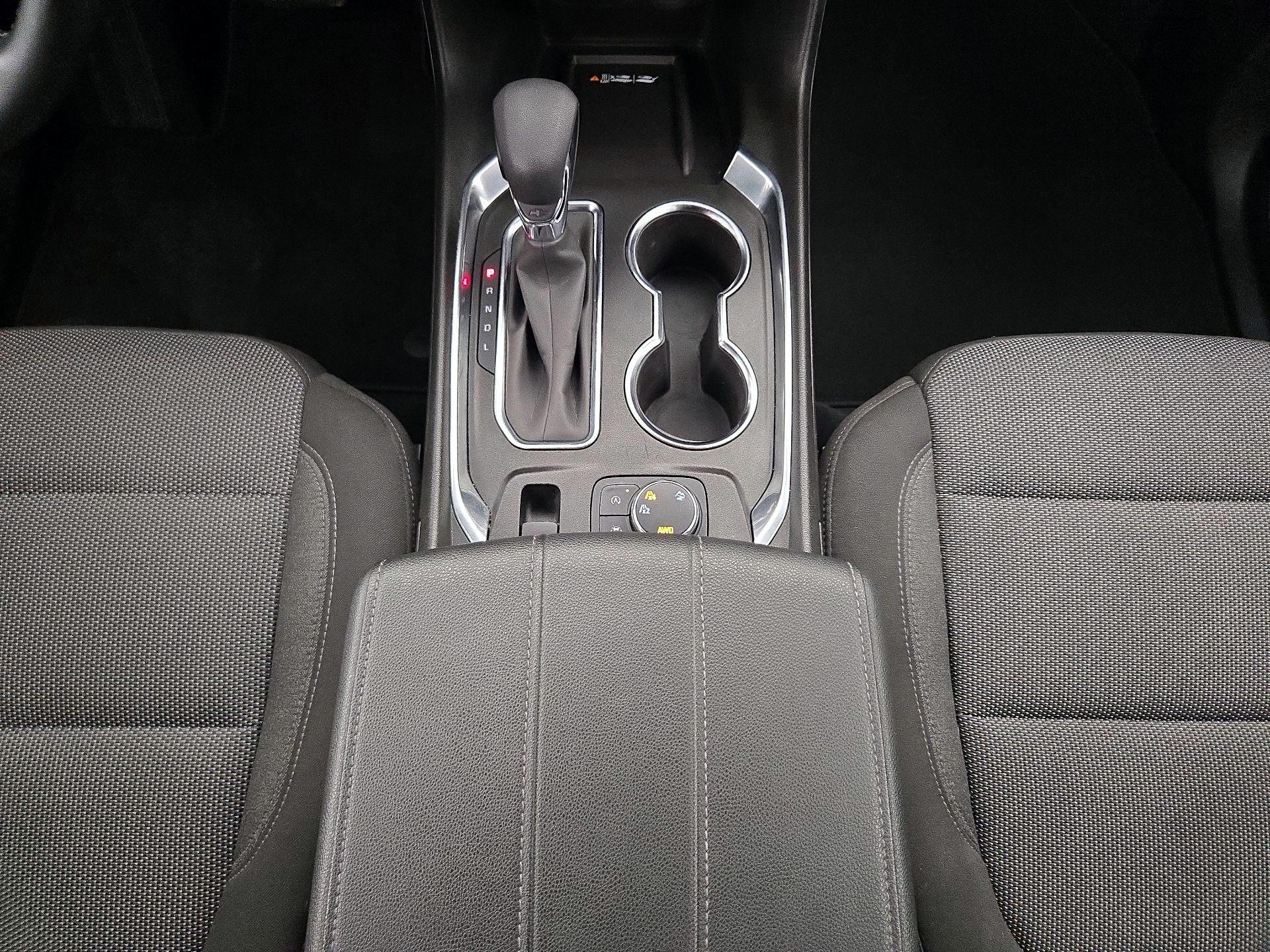 Thumbnail: 2023 Chevrolet Traverse - 17