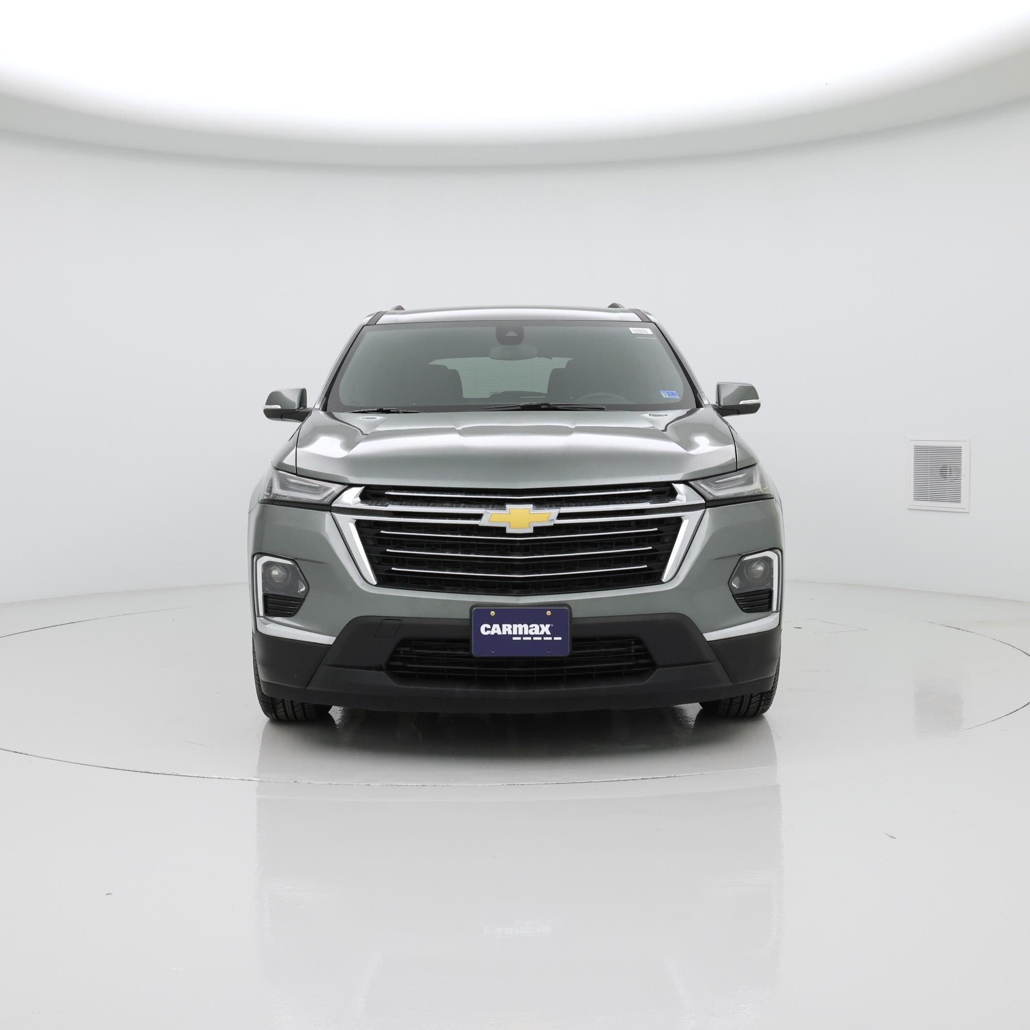 Thumbnail: 2023 Chevrolet Traverse - 5