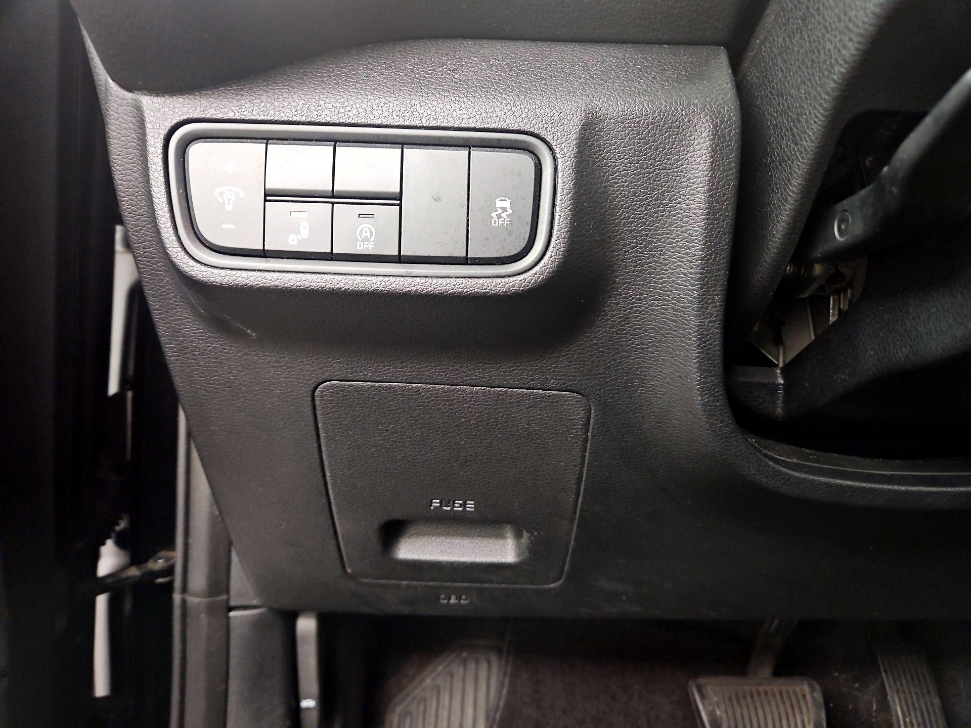 Thumbnail: 2020 Kia Soul - 13