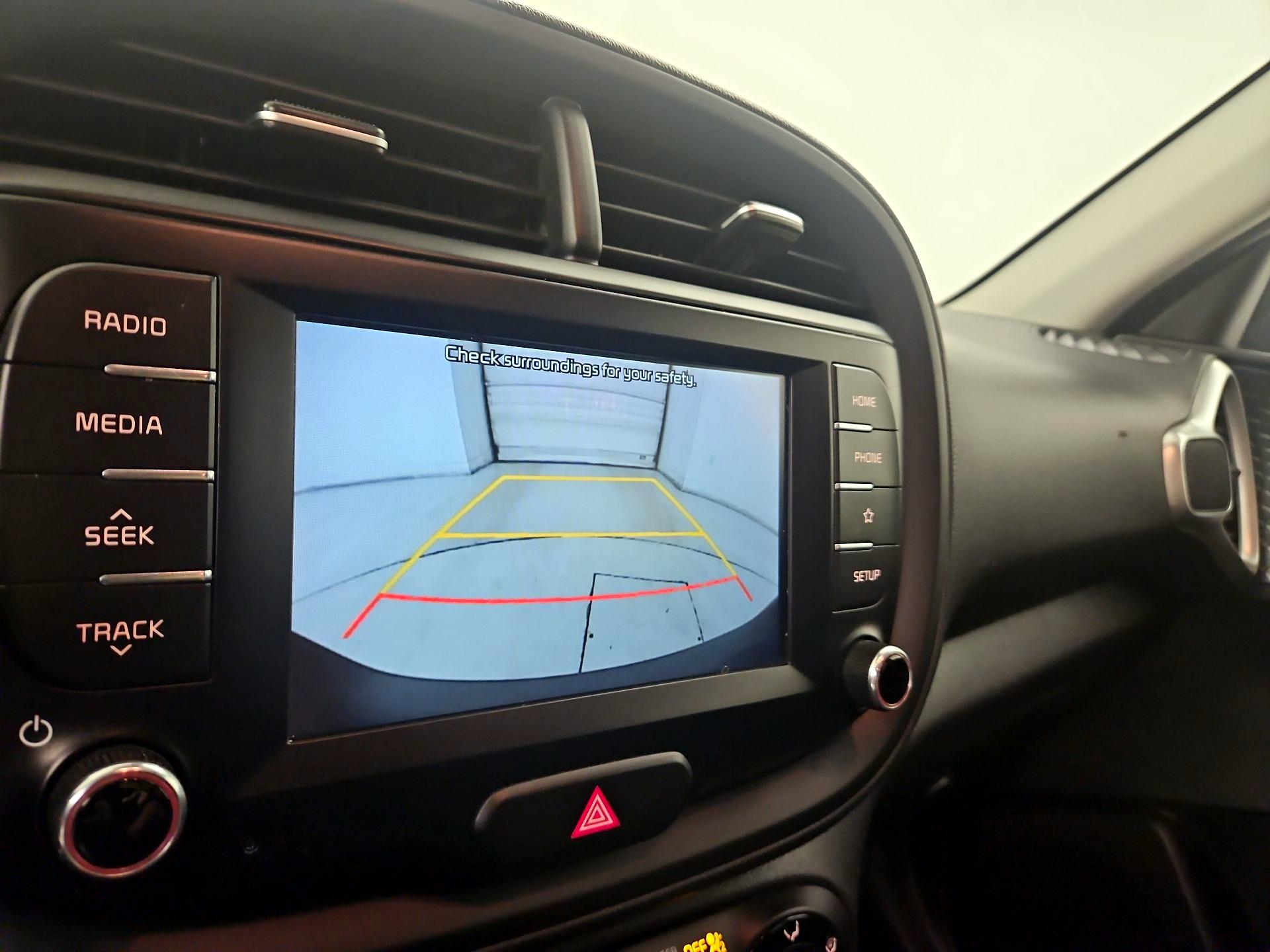 Thumbnail: 2020 Kia Soul - 14