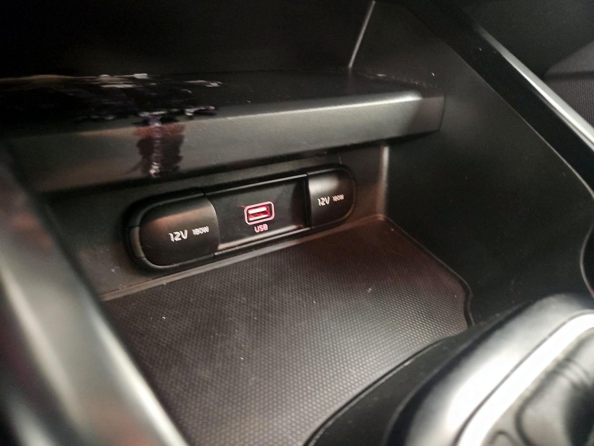 Thumbnail: 2020 Kia Soul - 18