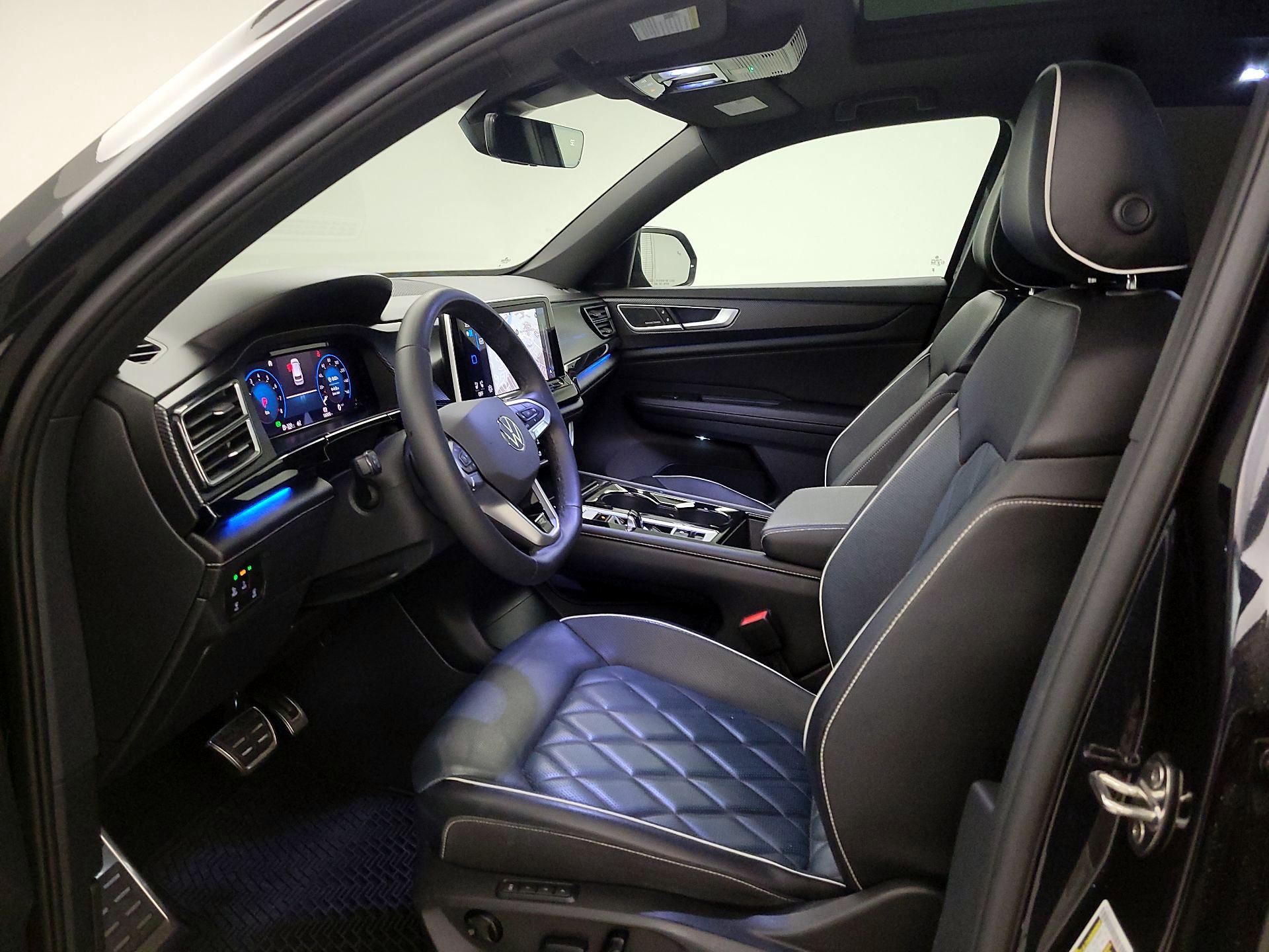 Thumbnail: 2024 Volkswagen Atlas - 11