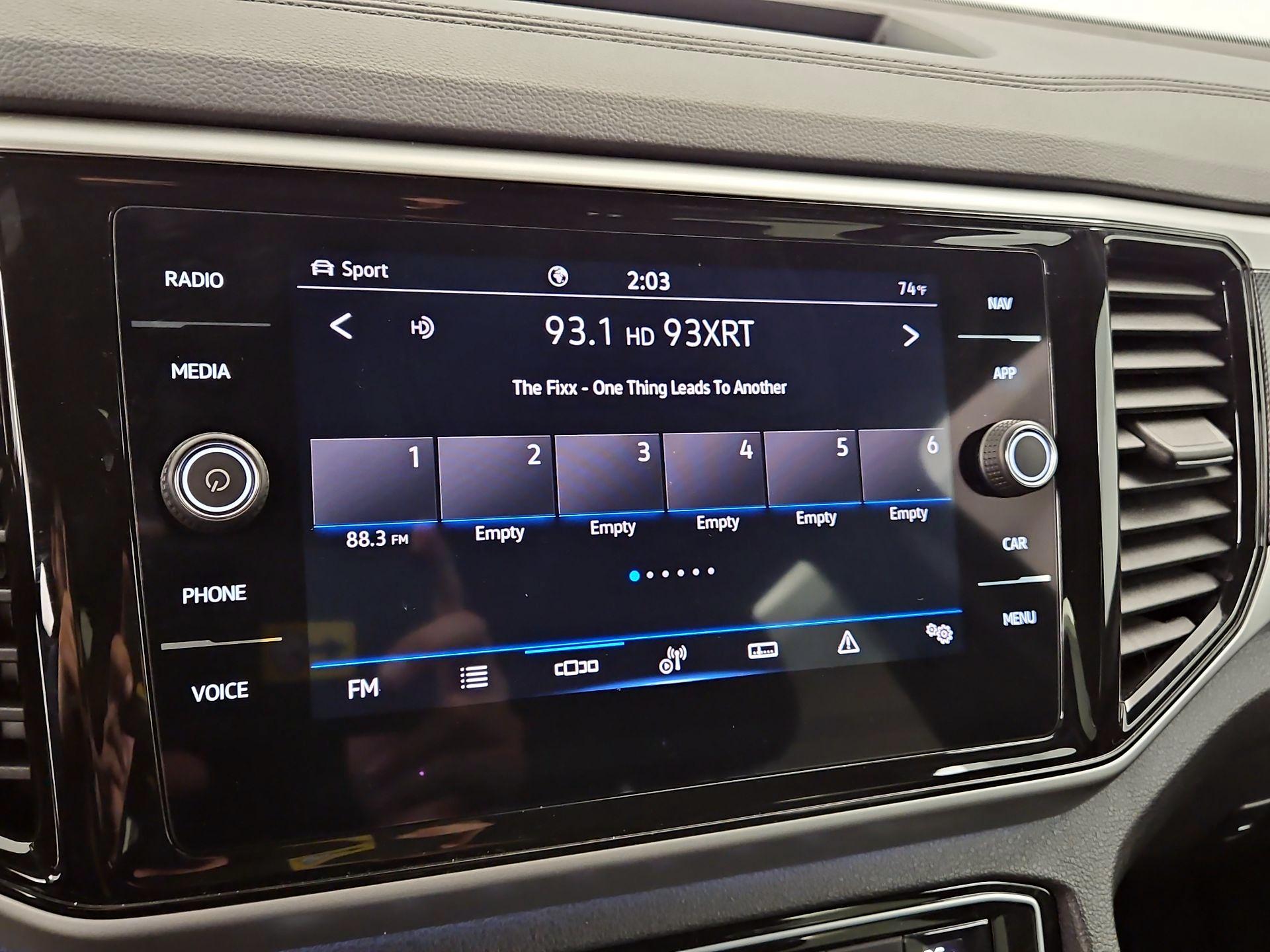 Thumbnail: 2023 Volkswagen Atlas - 15