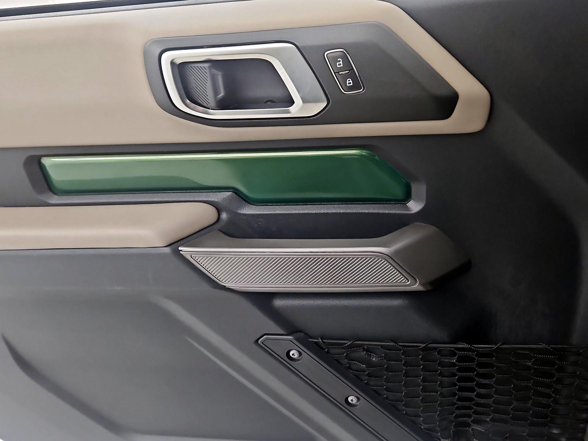 Thumbnail: 2023 Ford Bronco - 12