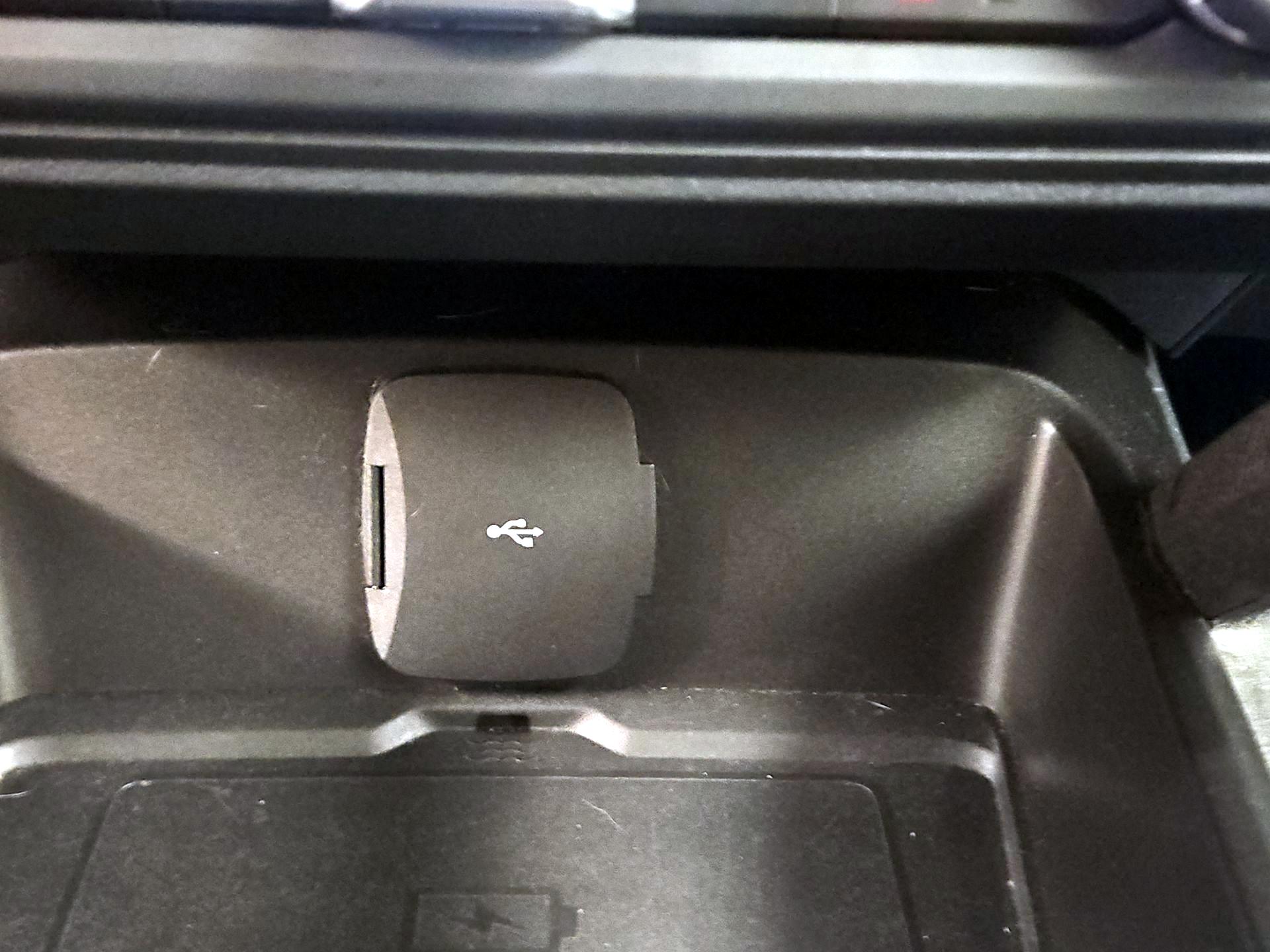 Thumbnail: 2023 Ford Bronco - 19