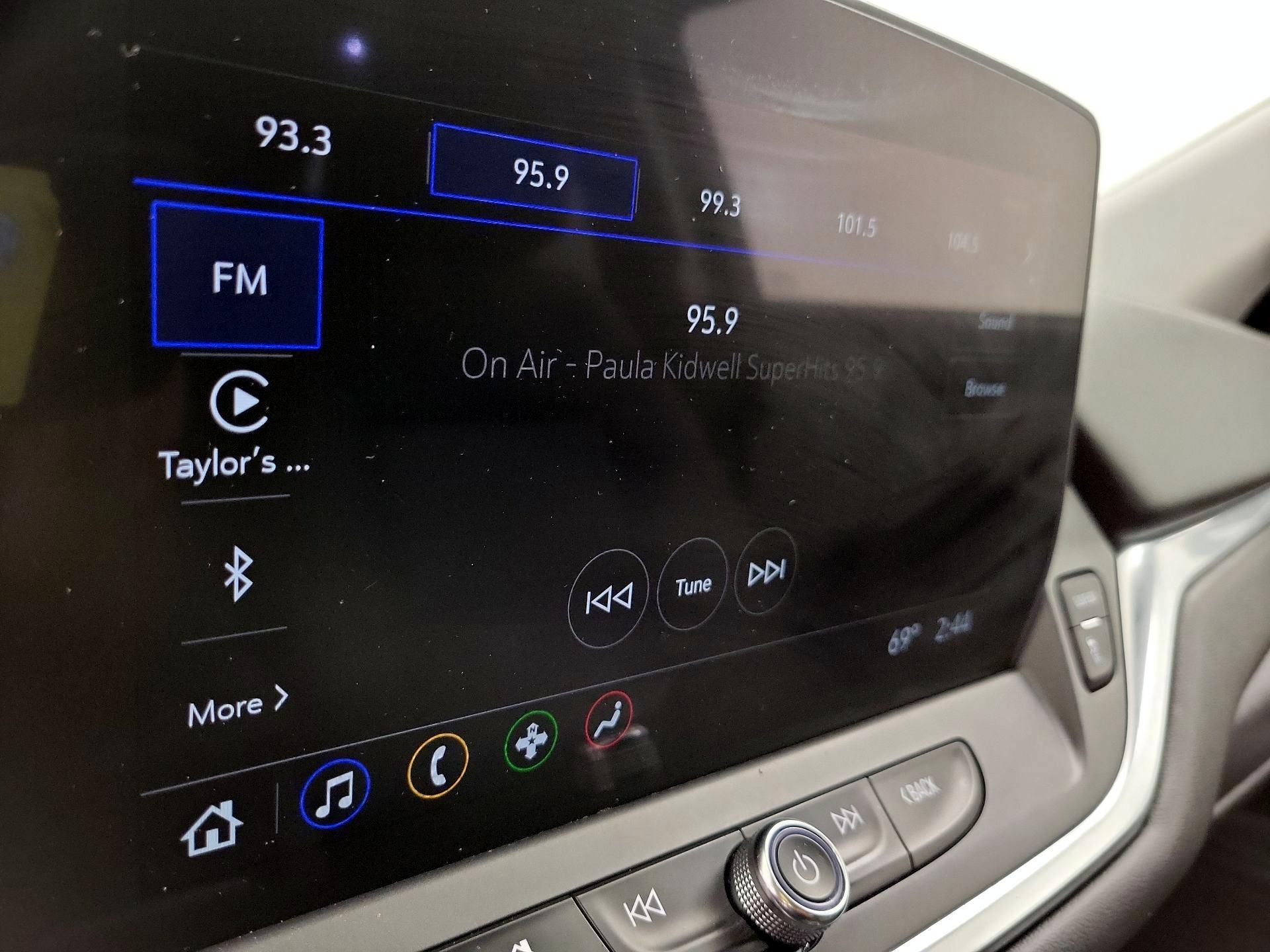 Thumbnail: 2024 Chevrolet Blazer - 15