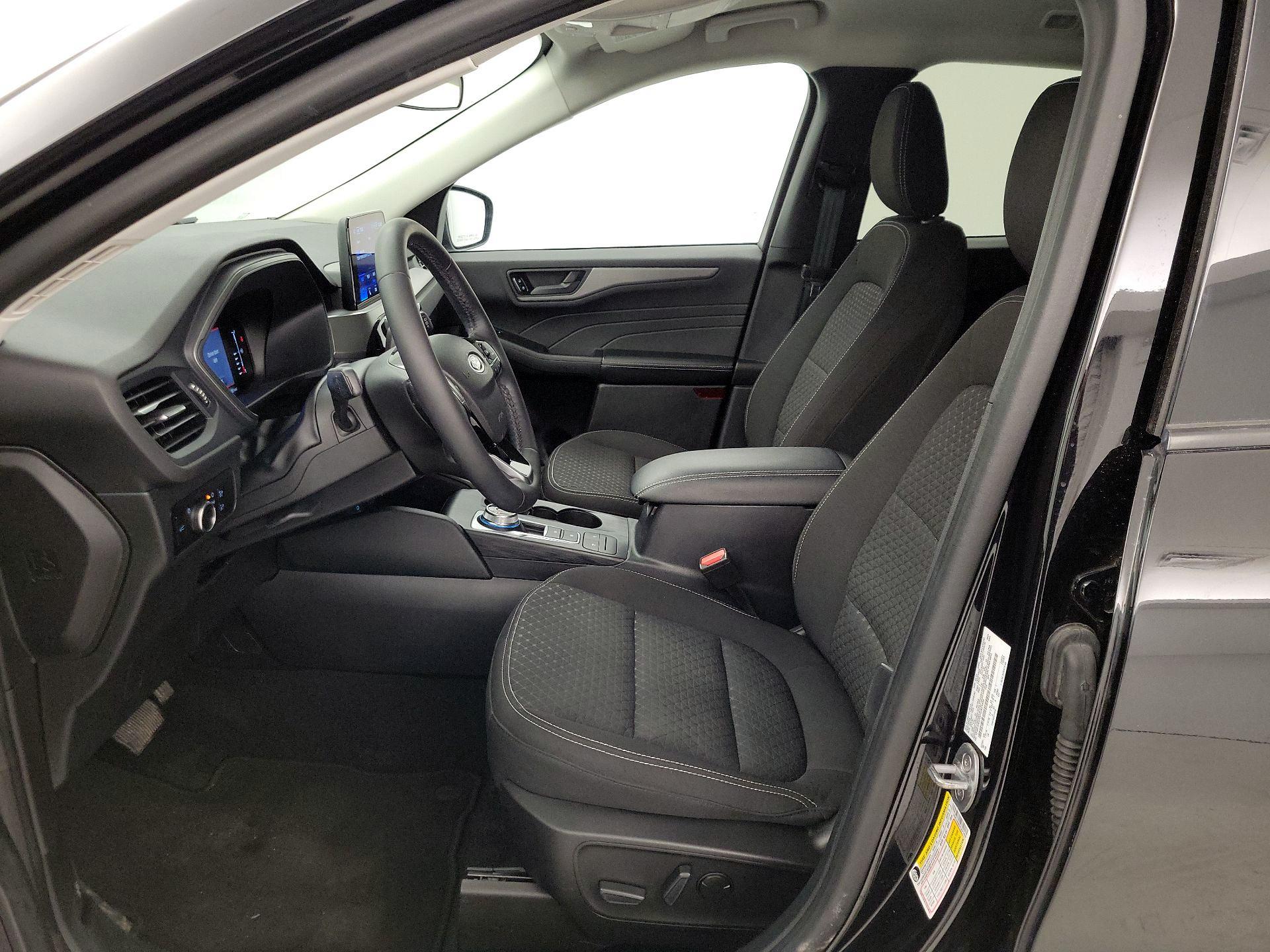 Thumbnail: 2023 Ford Escape - 11