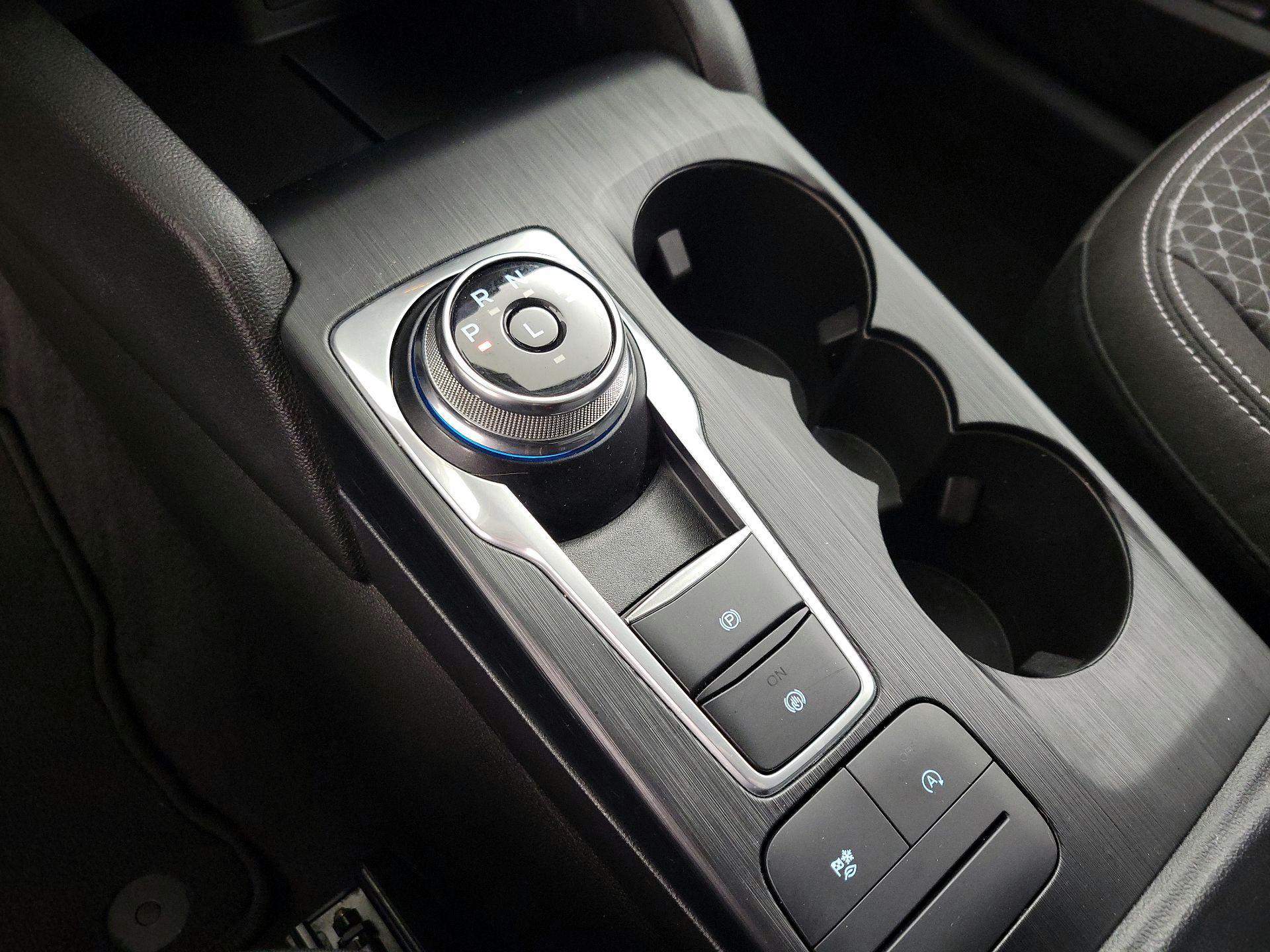 Thumbnail: 2023 Ford Escape - 17