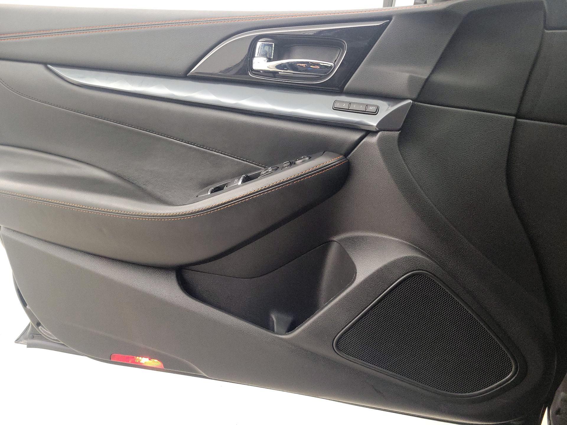 Thumbnail: 2021 Nissan Maxima - 12