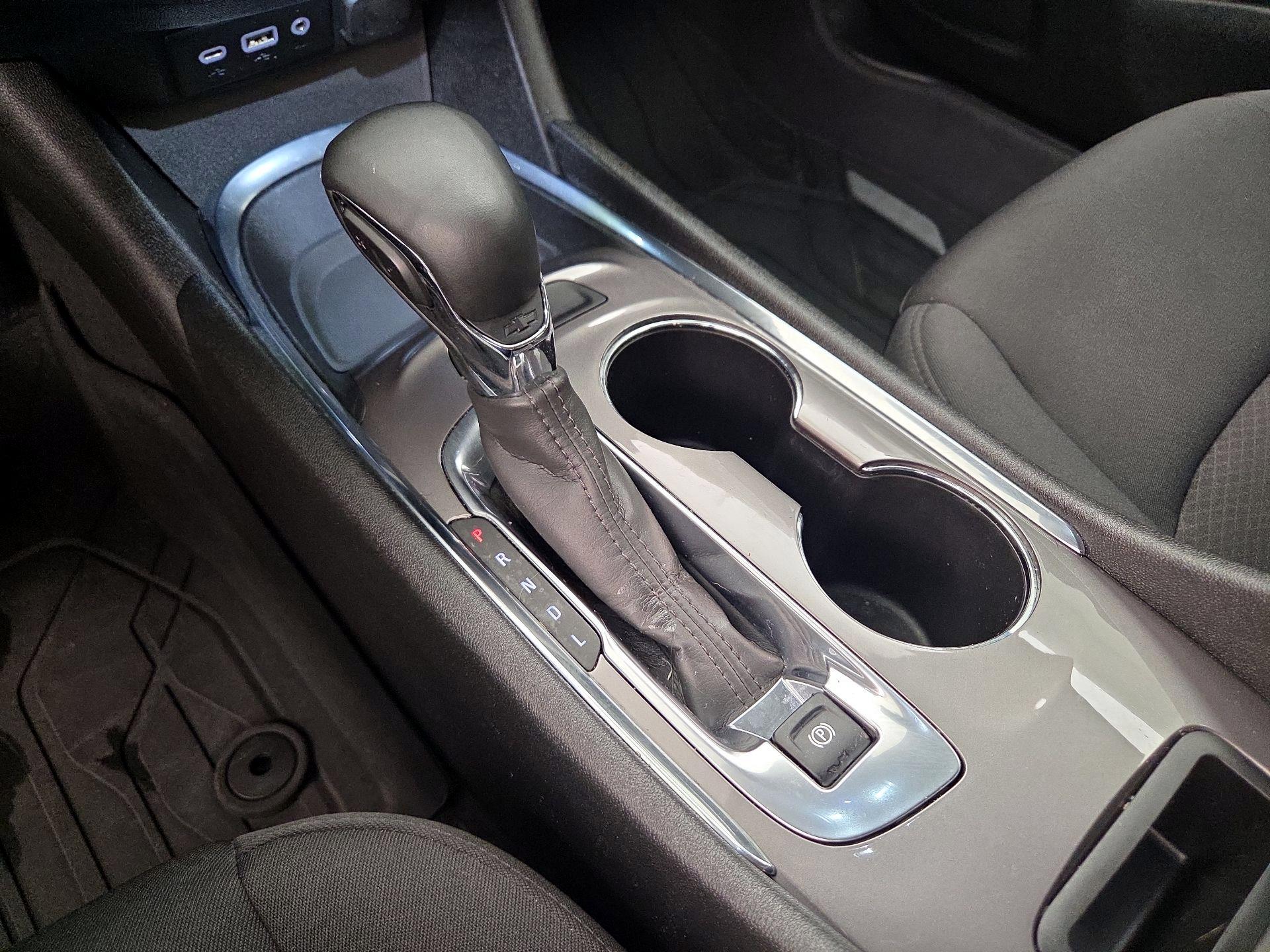 Thumbnail: 2023 Chevrolet Malibu - 17