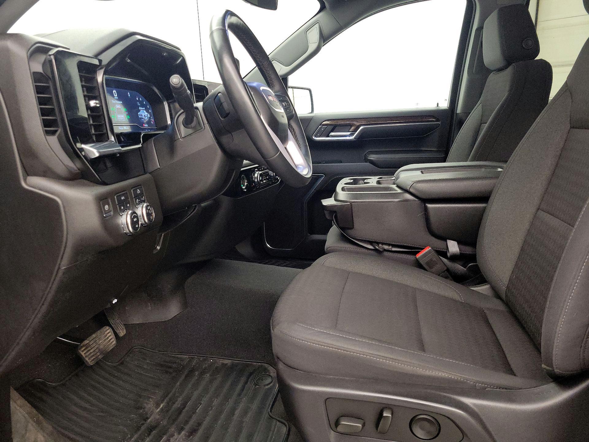 Thumbnail: 2023 GMC Sierra 1500 - 11