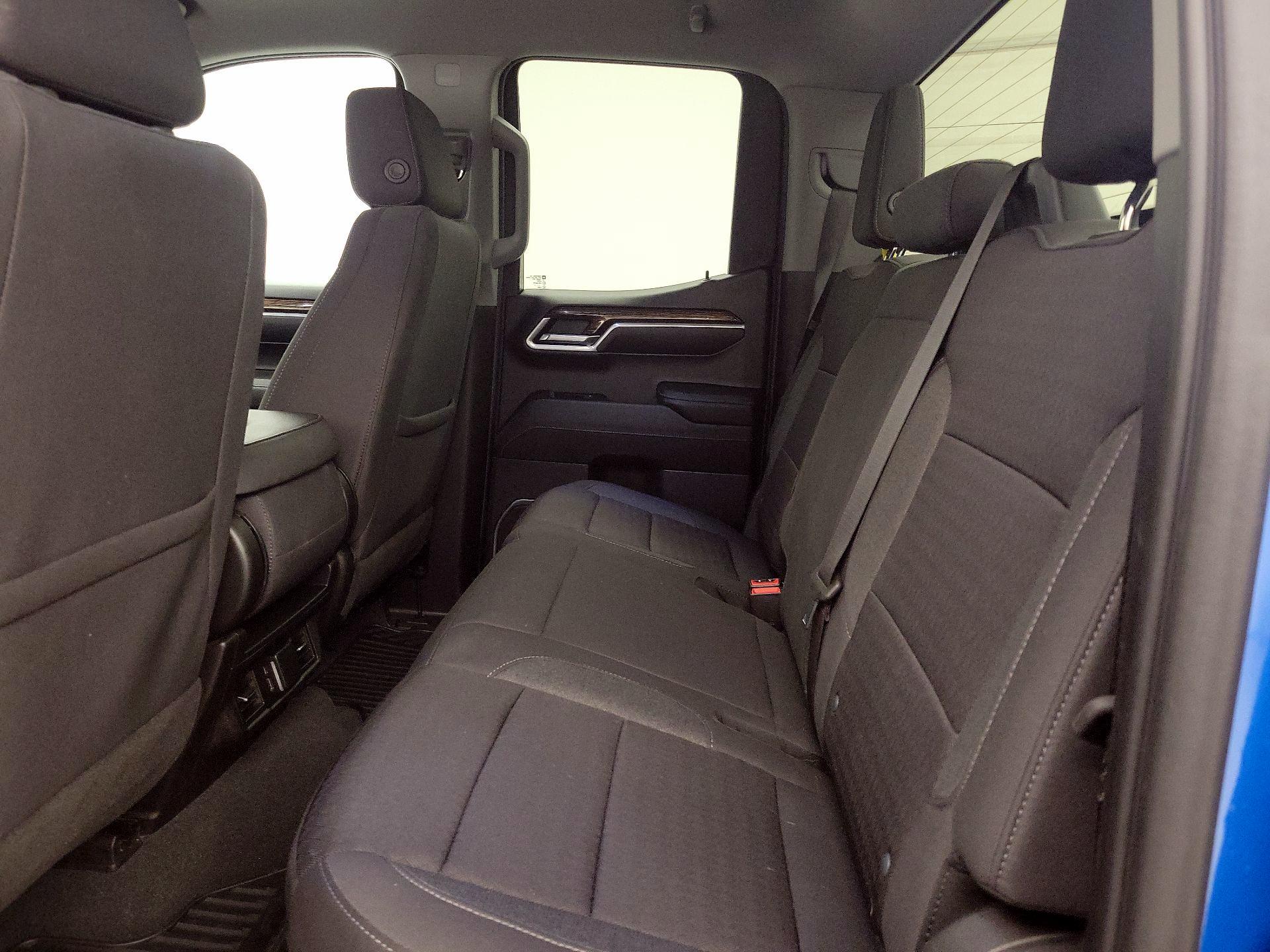 Thumbnail: 2023 GMC Sierra 1500 - 19