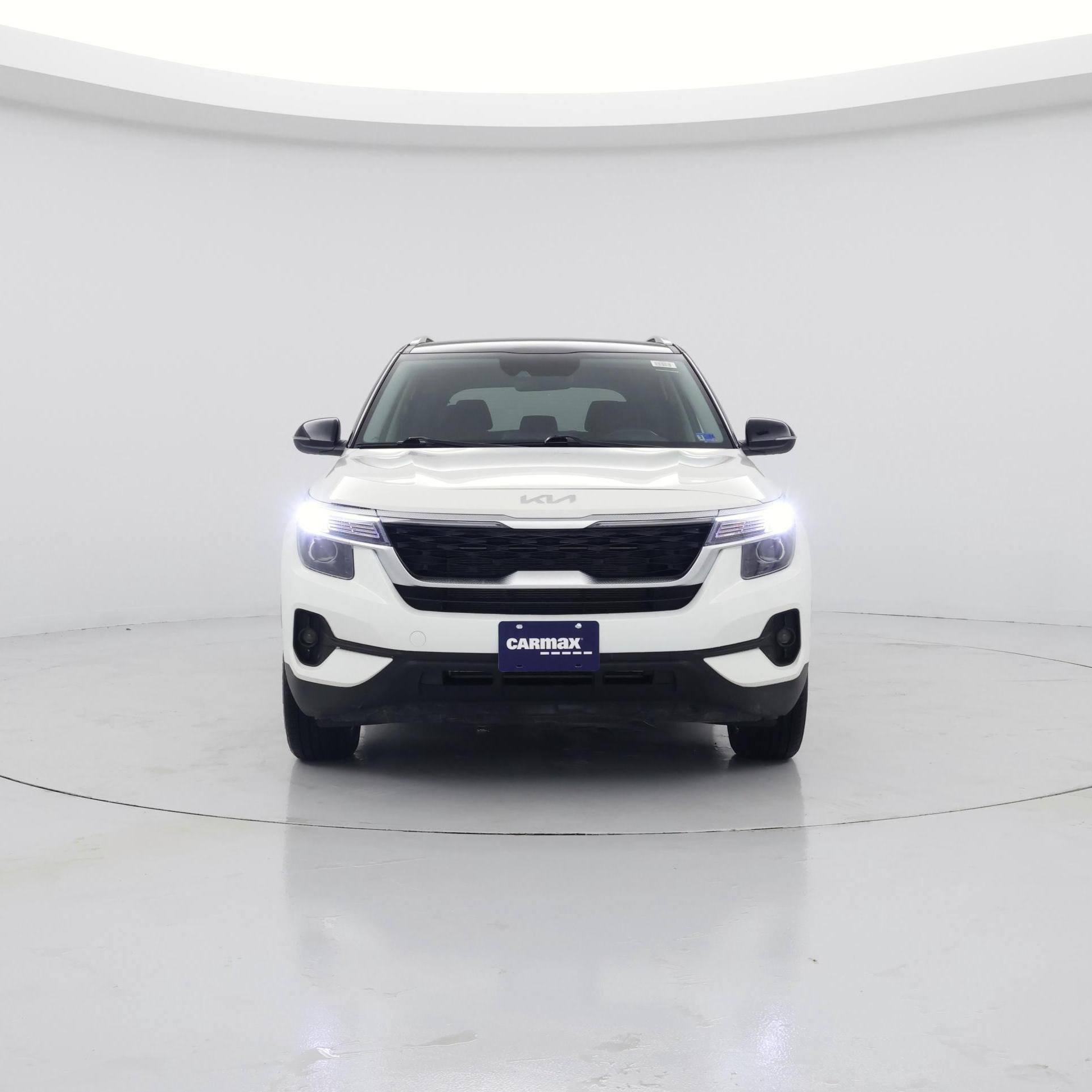 Thumbnail: 2022 Kia Seltos - 5