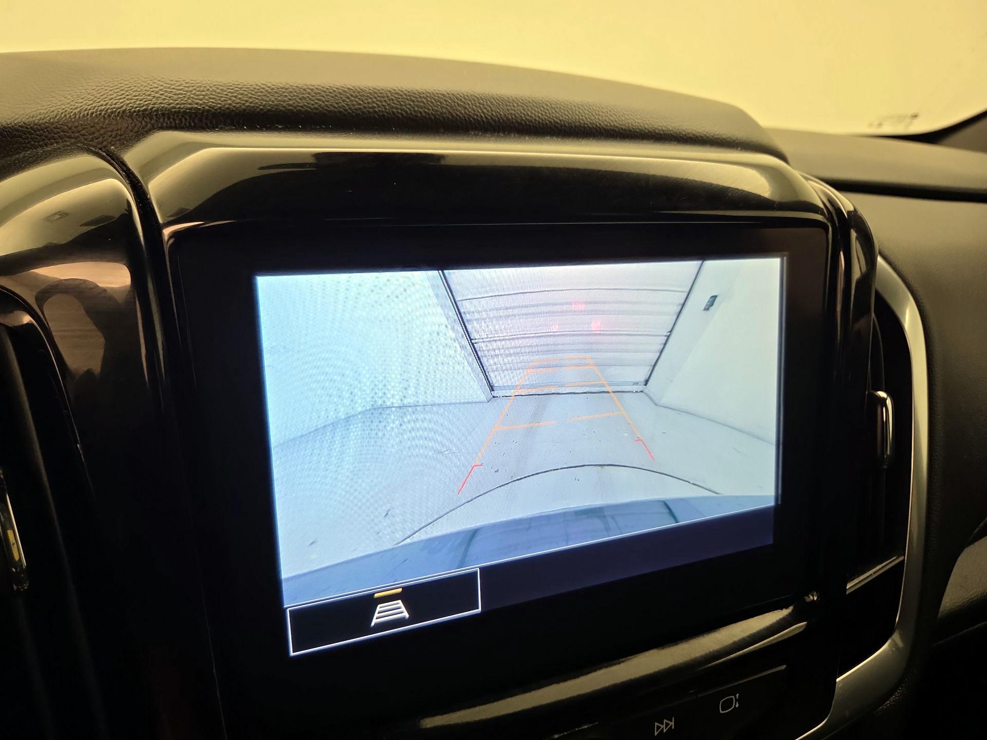 Thumbnail: 2023 Chevrolet Traverse - 14