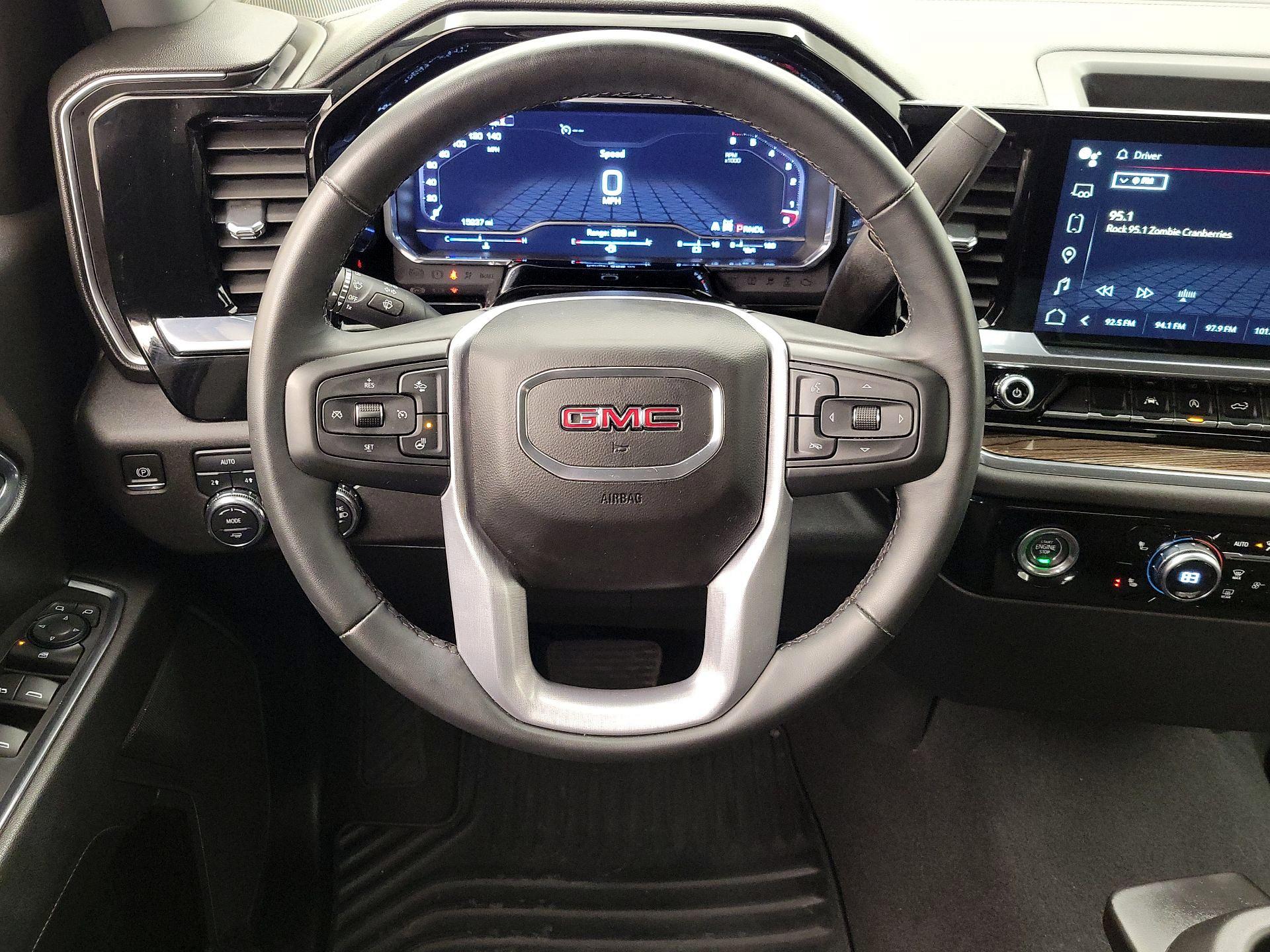 Thumbnail: 2024 GMC Sierra 1500 - 10