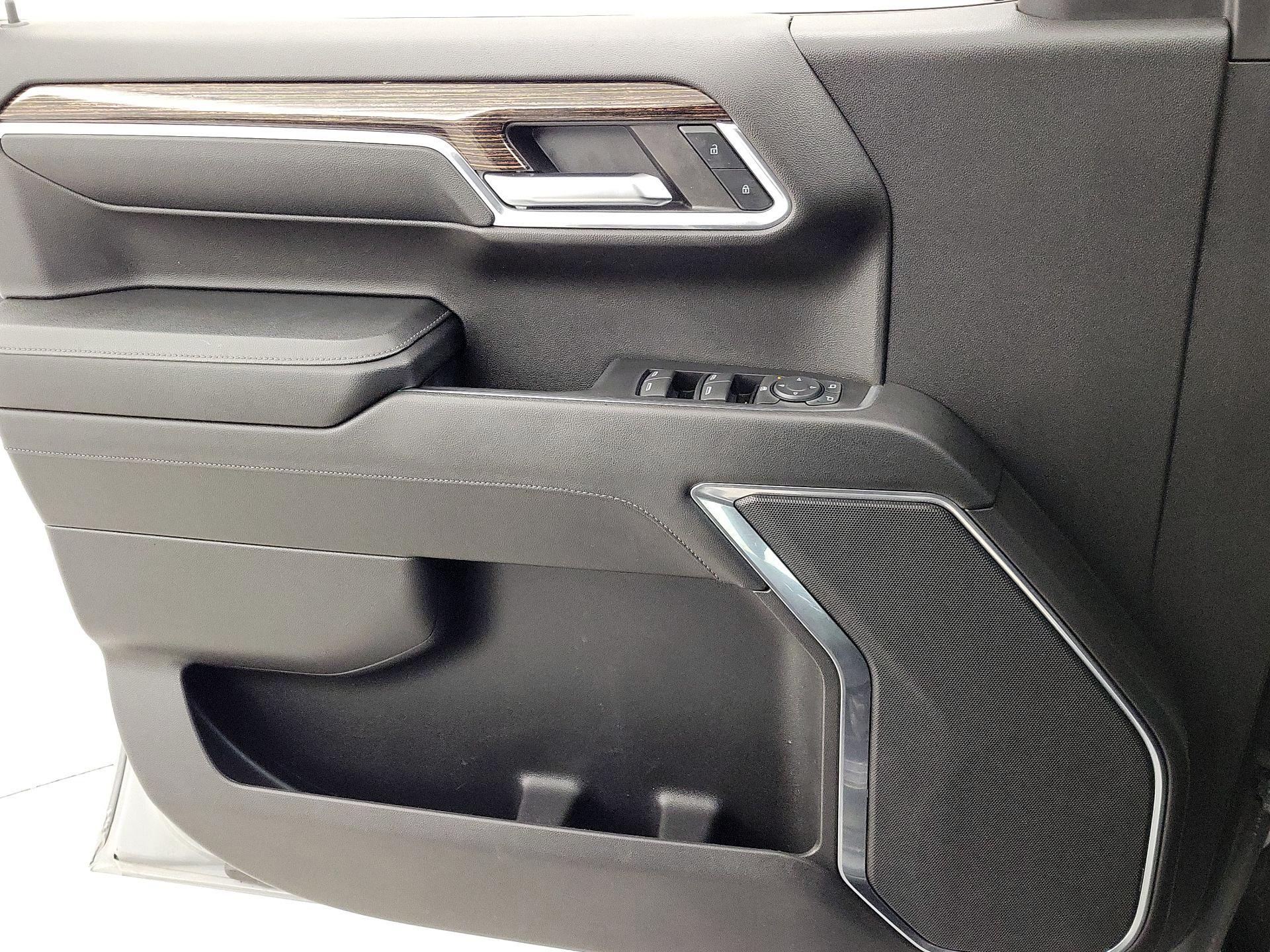 Thumbnail: 2024 GMC Sierra 1500 - 12