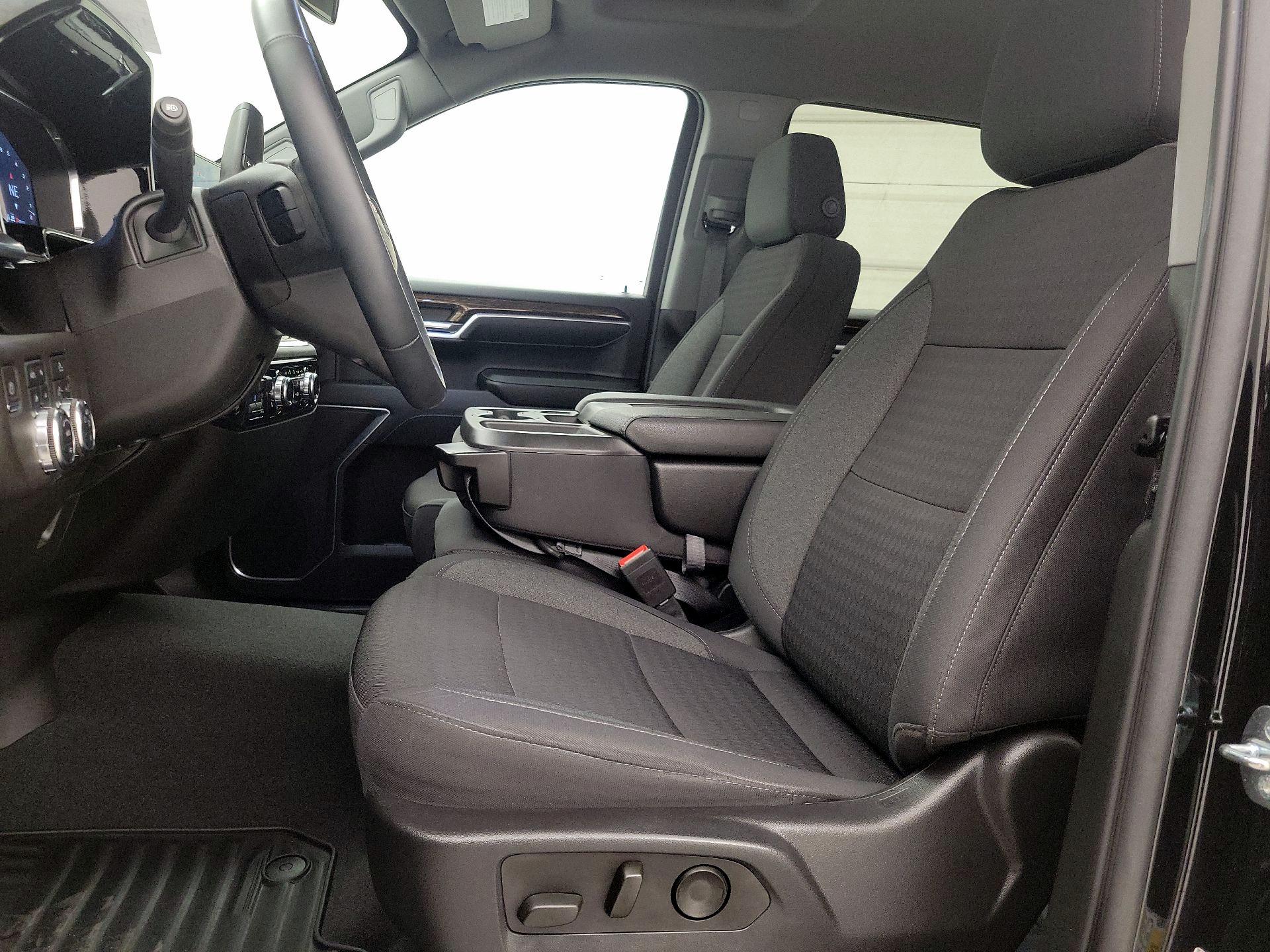 Thumbnail: 2023 GMC Sierra 1500 - 11