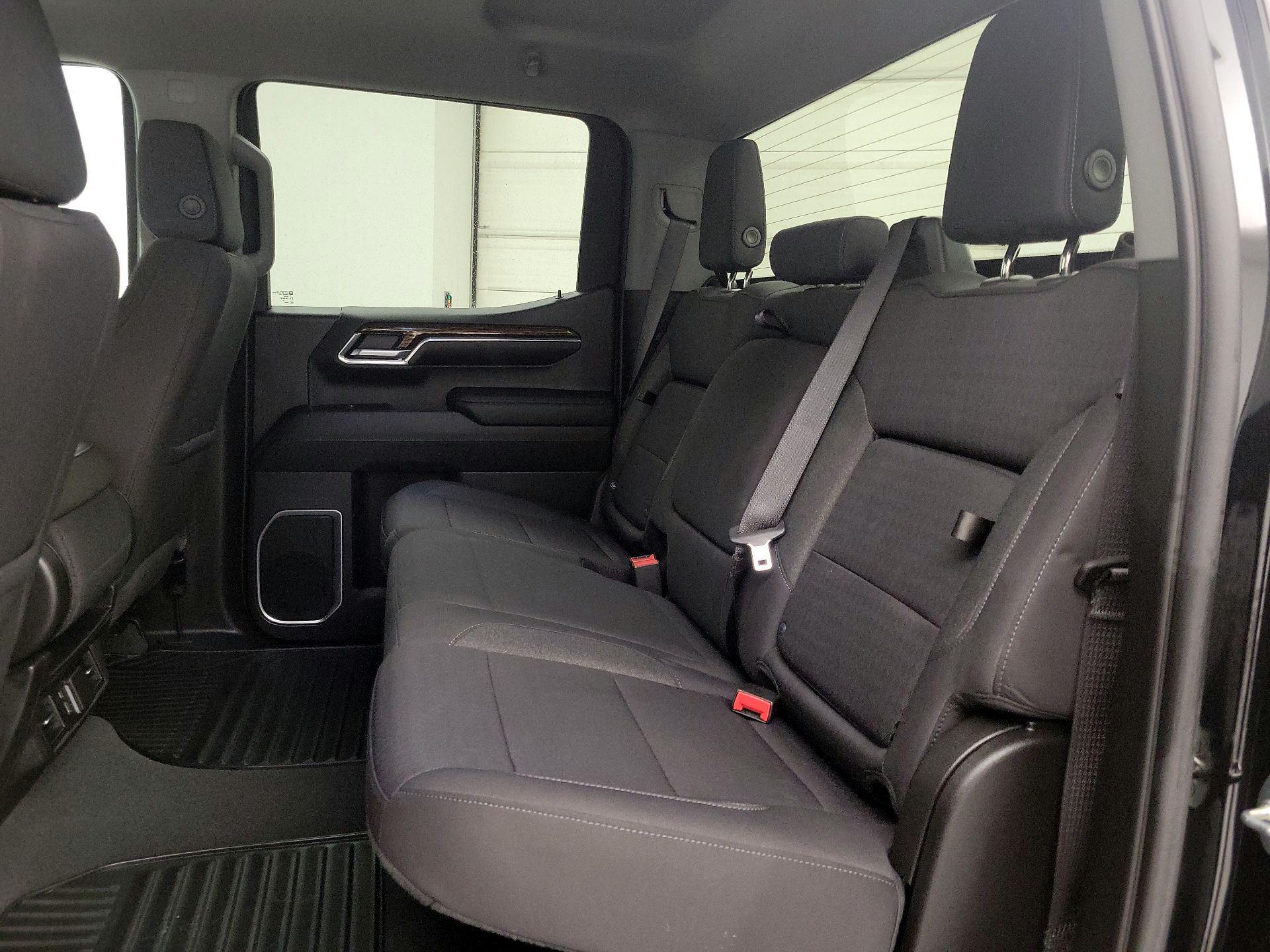 Thumbnail: 2023 GMC Sierra 1500 - 19