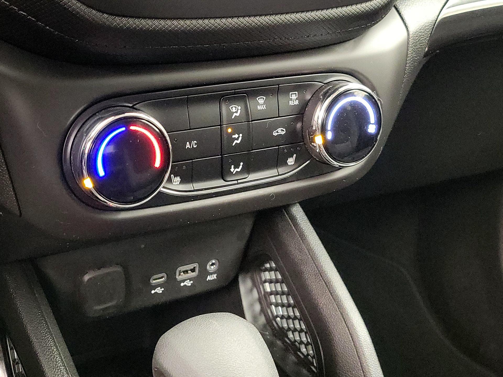 Thumbnail: 2023 Chevrolet TrailBlazer - 16