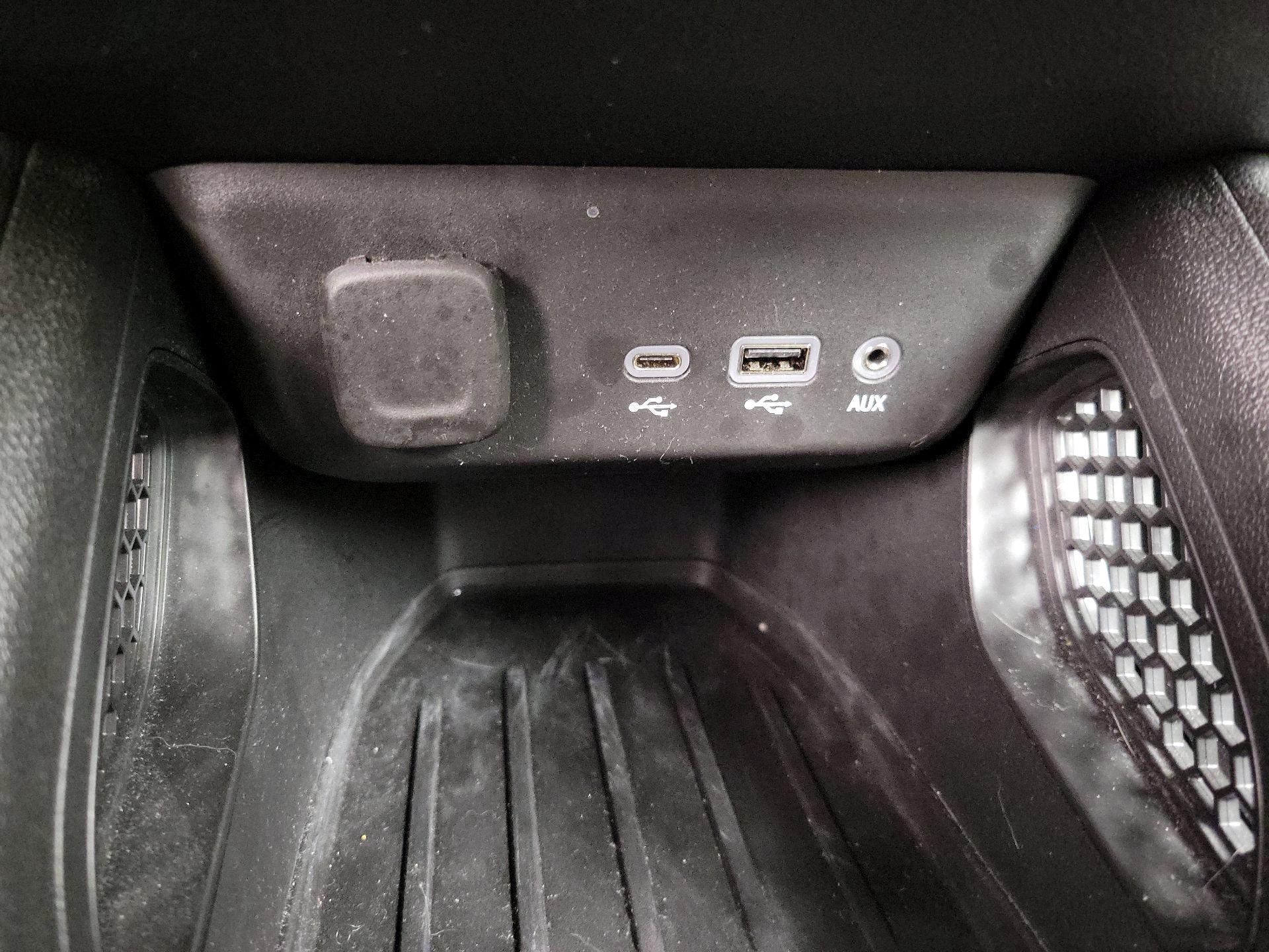 Thumbnail: 2023 Chevrolet TrailBlazer - 18