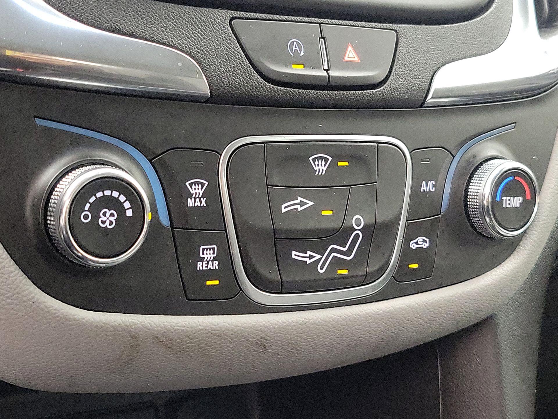 Thumbnail: 2023 Chevrolet Equinox - 16