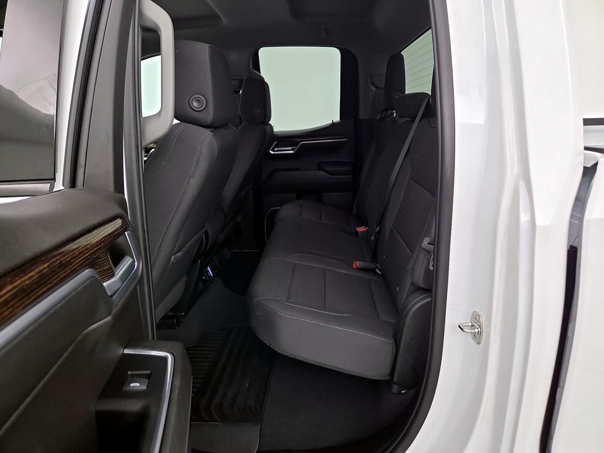 Thumbnail: 2023 GMC Sierra 1500 - 19