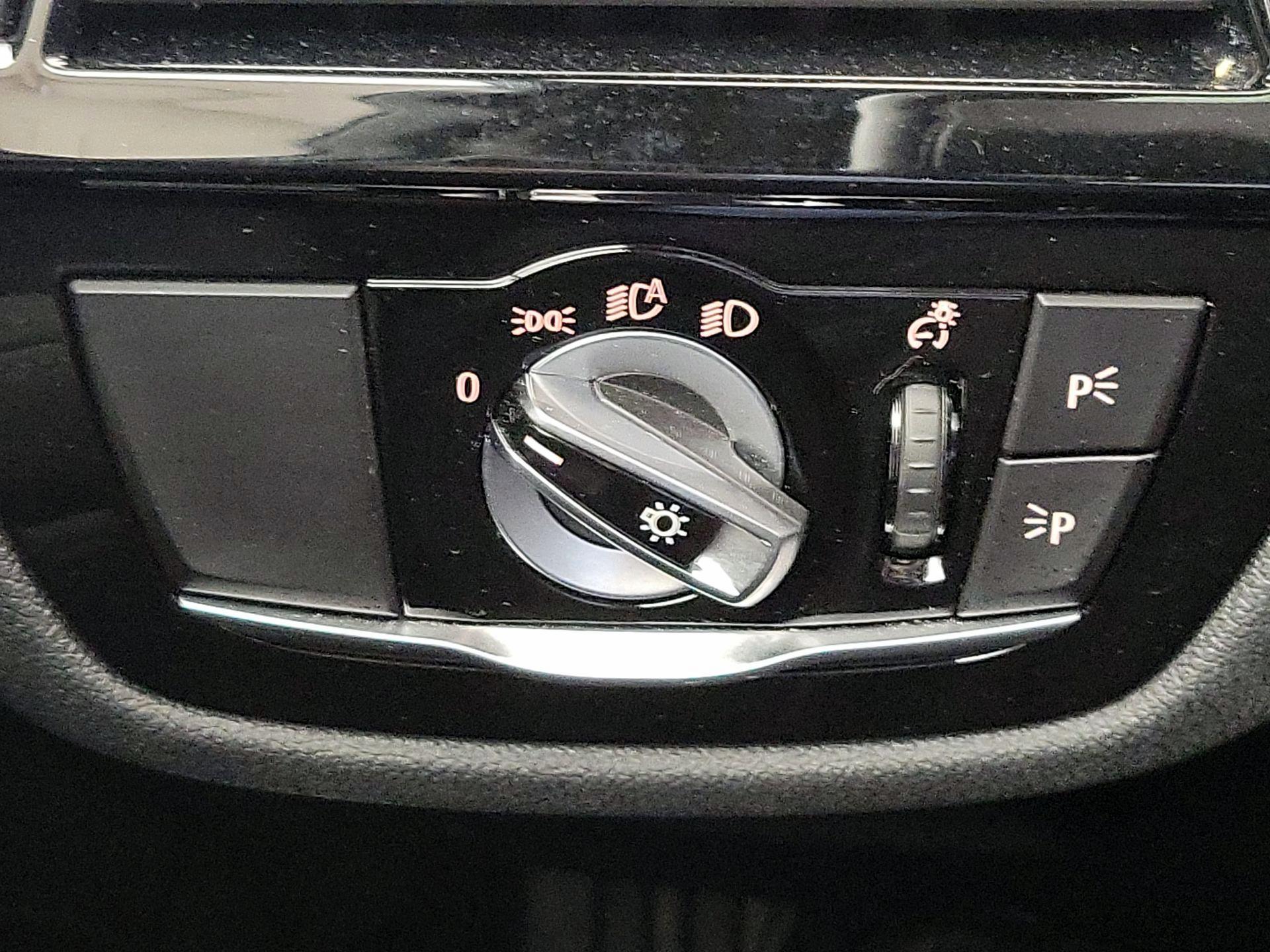 Thumbnail: 2022 BMW 5 Series - 13