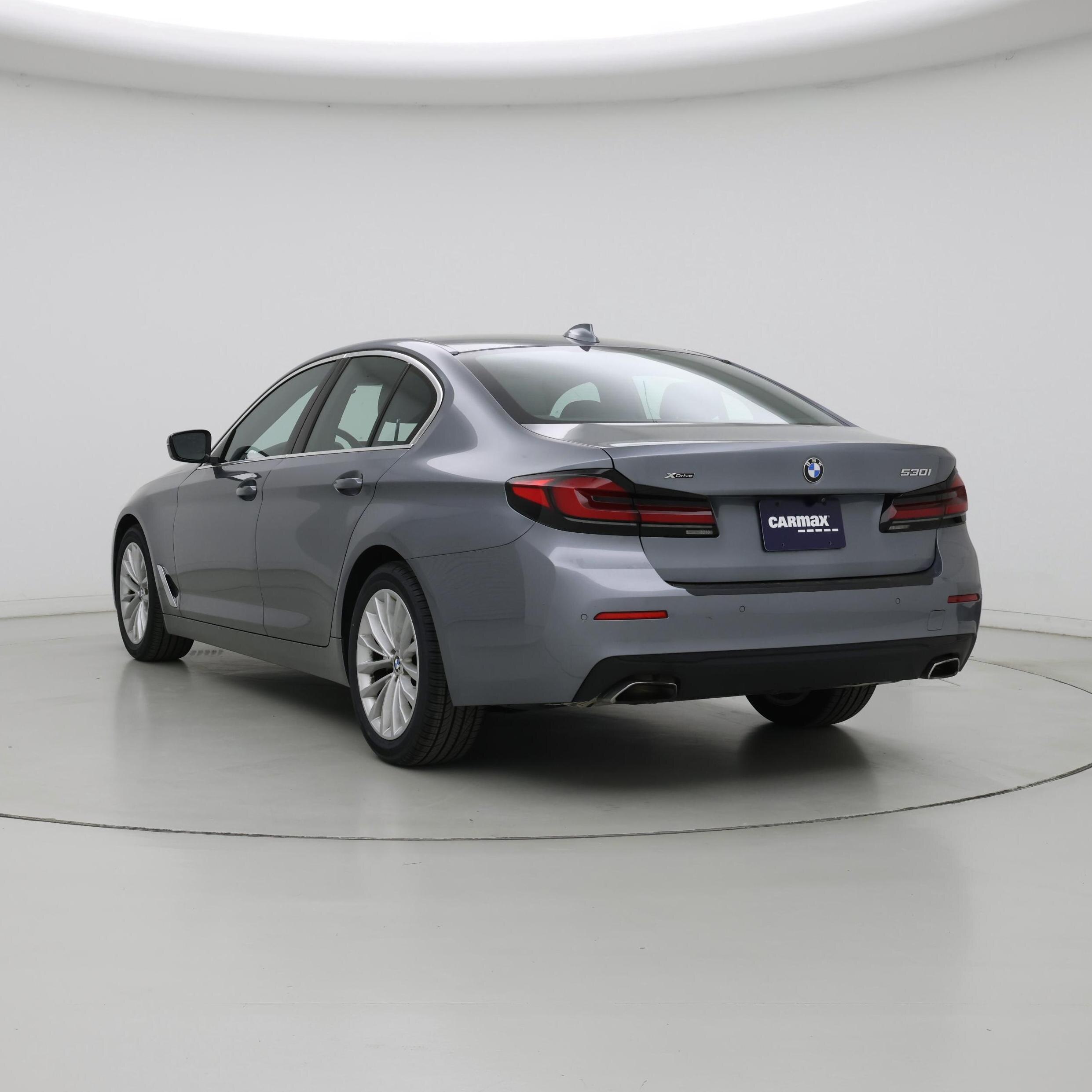 Thumbnail: 2022 BMW 5 Series - 2