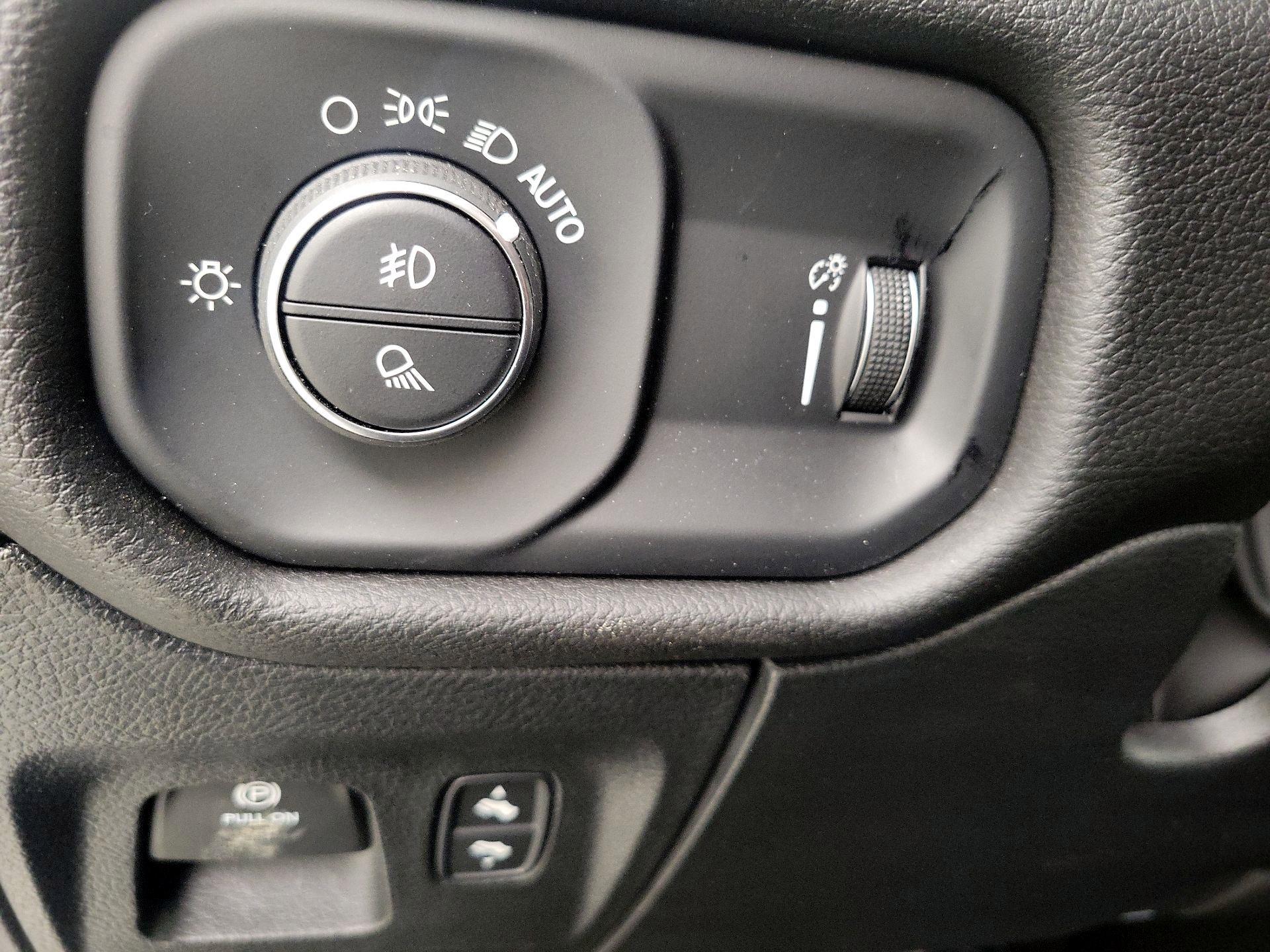 Thumbnail: 2024 RAM 1500 - 13