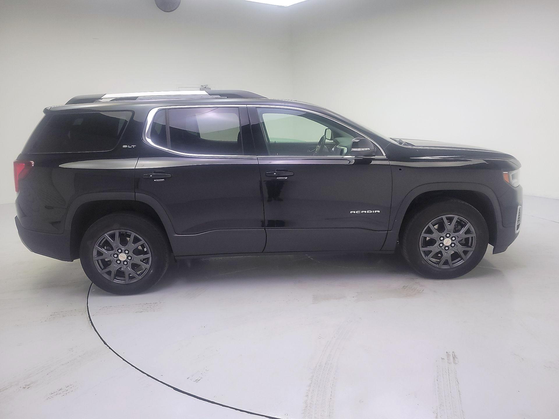 Thumbnail: 2023 GMC Acadia - 4