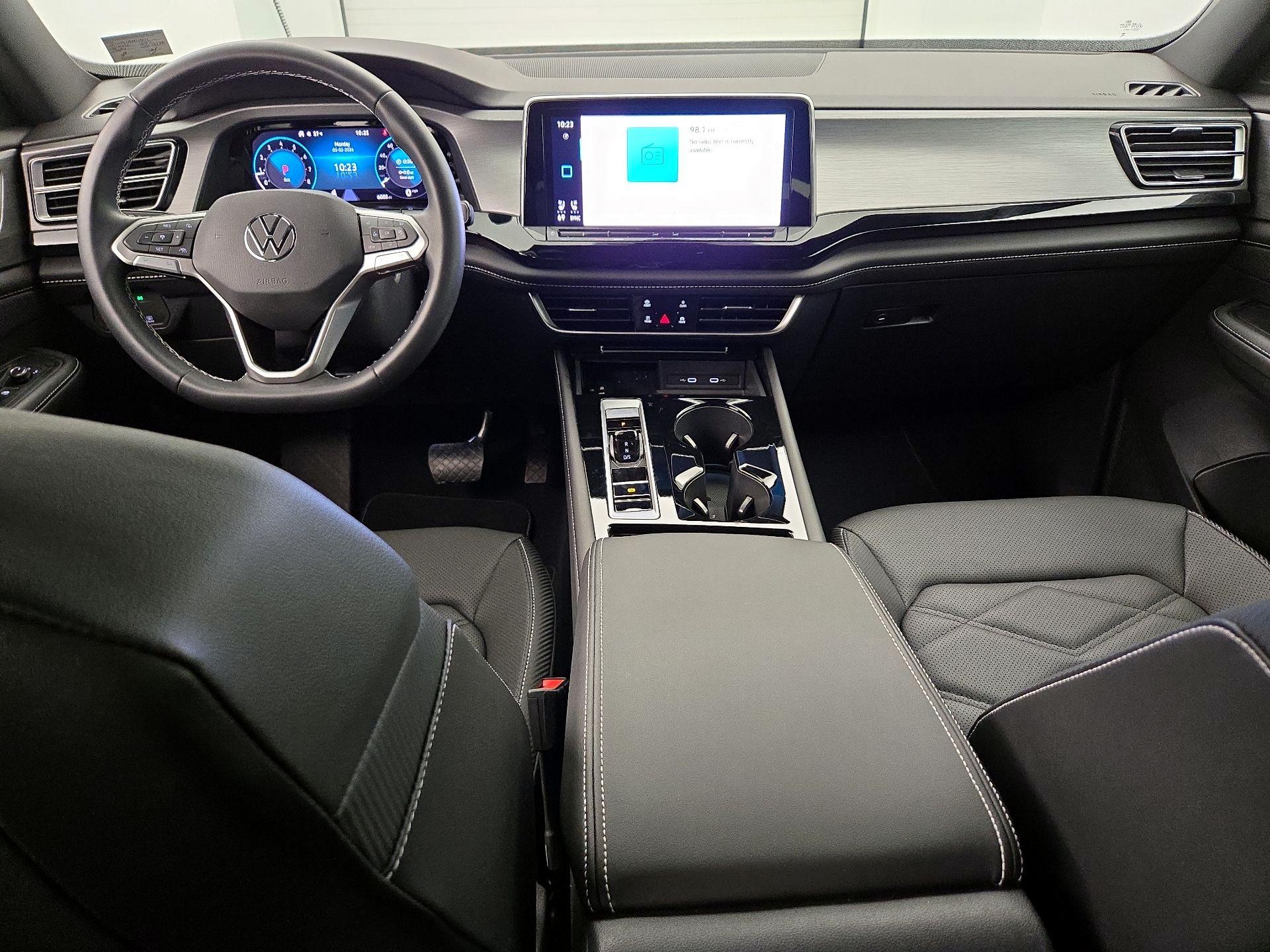 Thumbnail: 2024 Volkswagen Atlas - 9