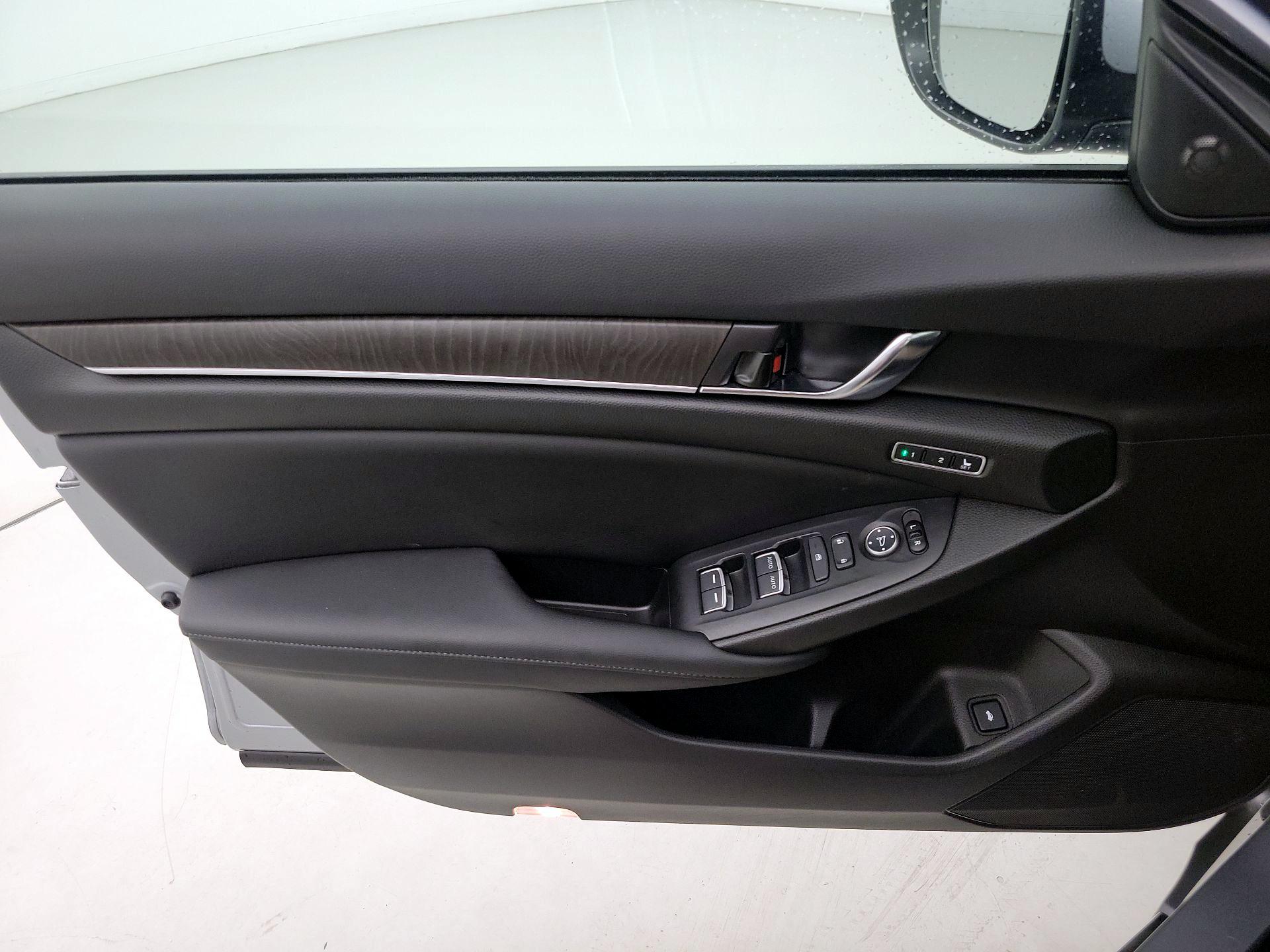 Thumbnail: 2021 Honda Accord - 12