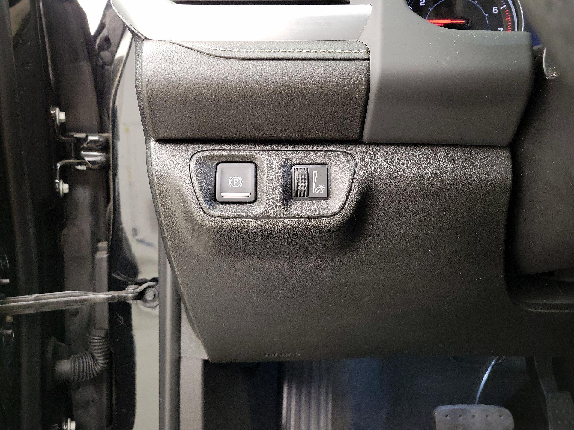 Thumbnail: 2023 GMC Acadia - 13