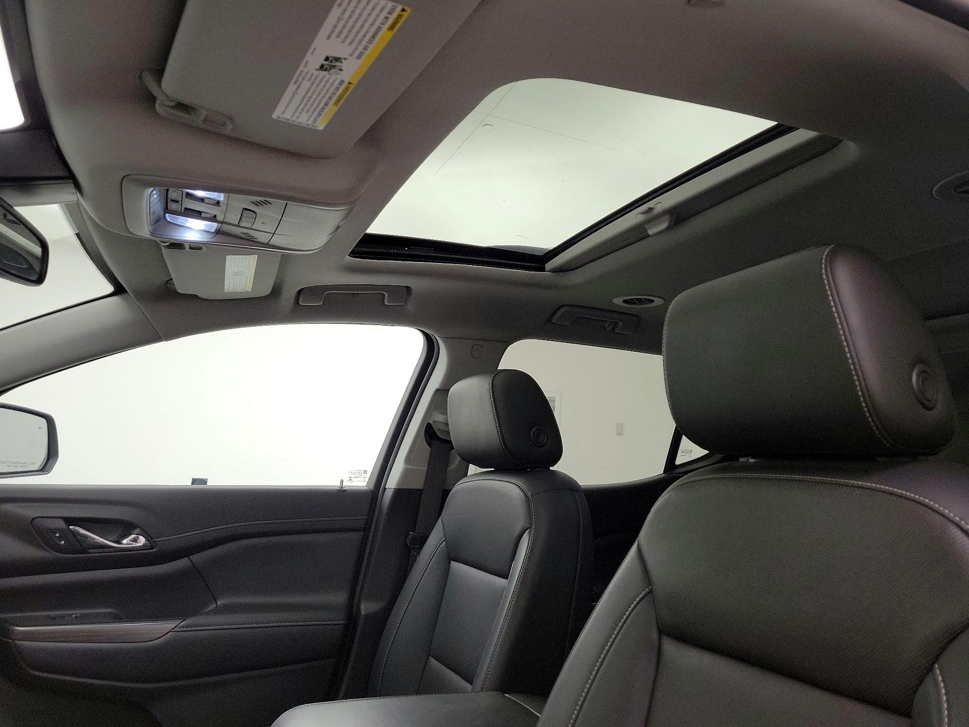 Thumbnail: 2023 GMC Acadia - 19