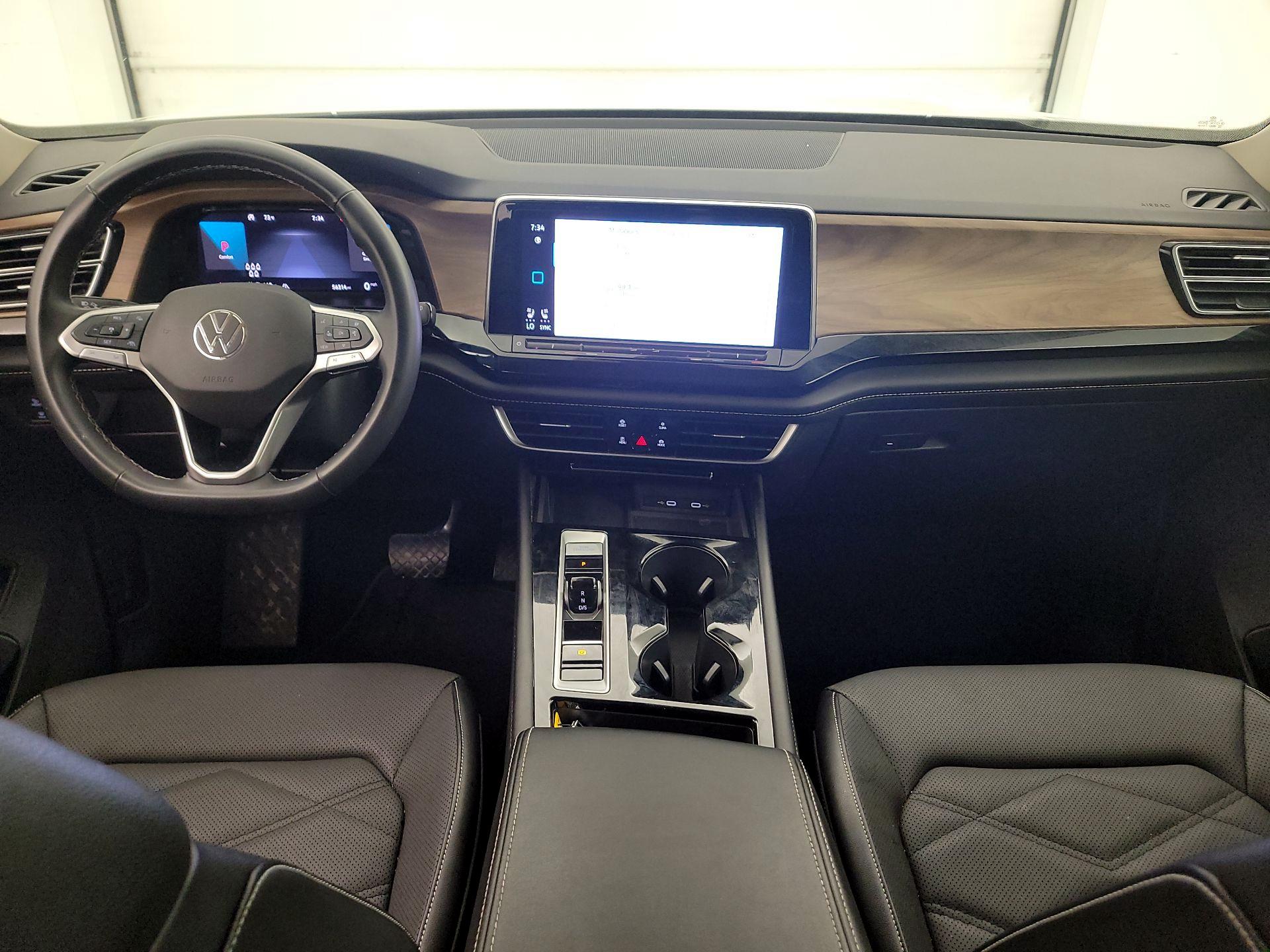 Thumbnail: 2024 Volkswagen Atlas - 9