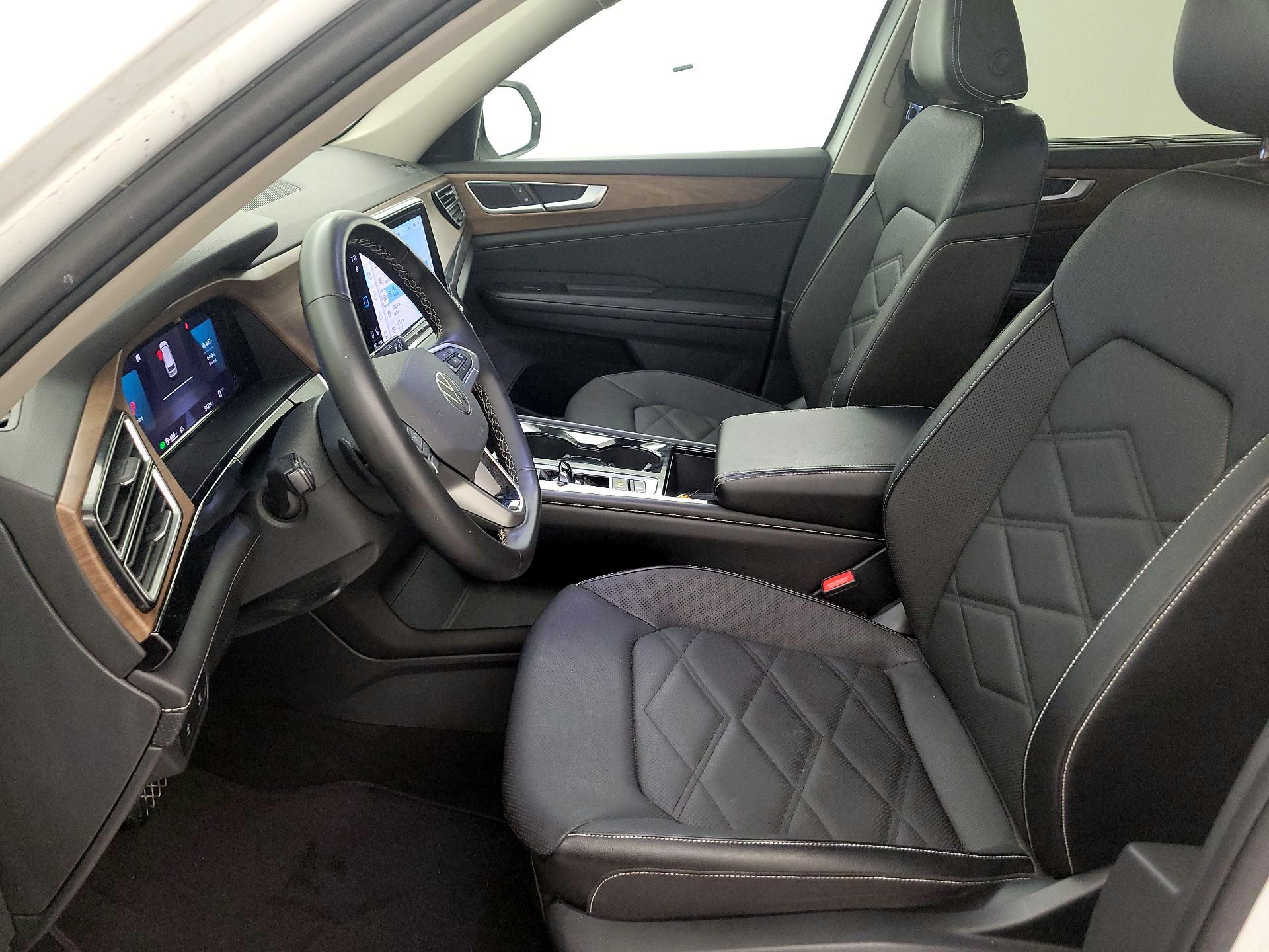 Thumbnail: 2024 Volkswagen Atlas - 11