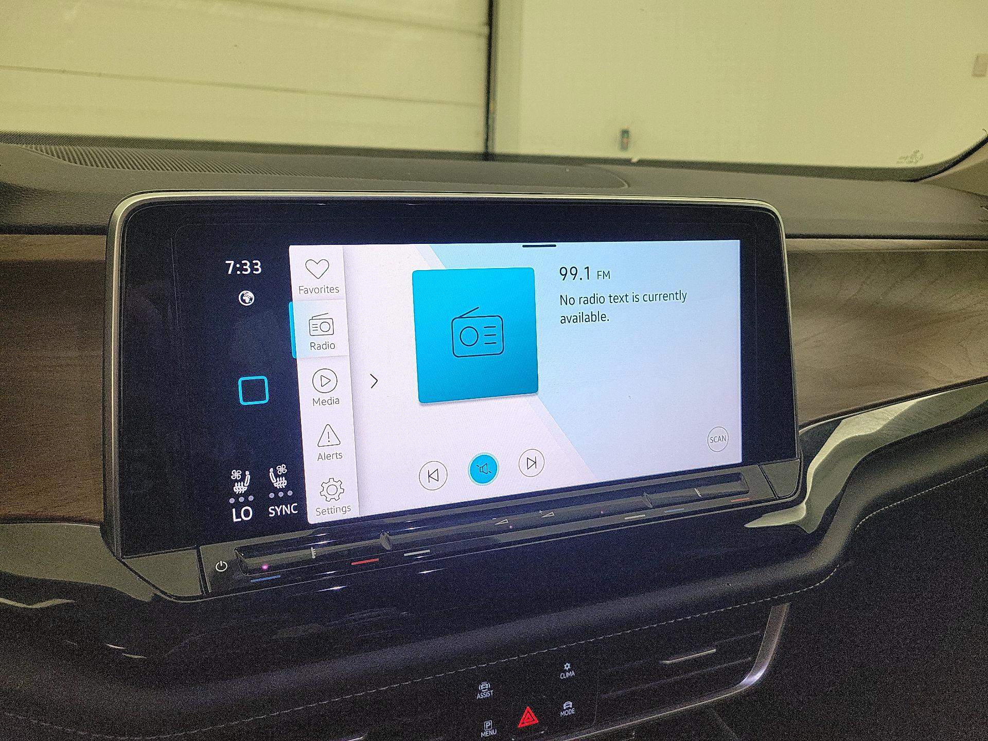 Thumbnail: 2024 Volkswagen Atlas - 15