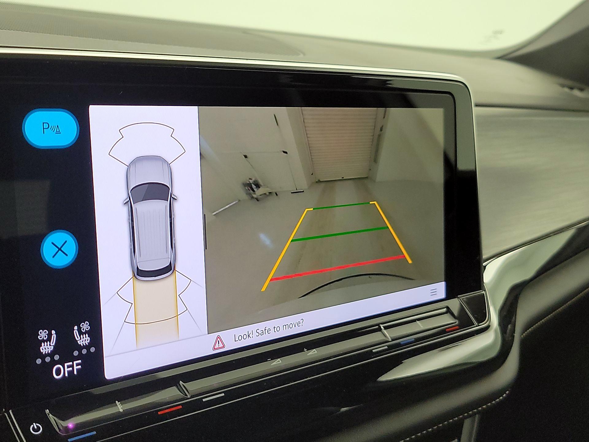 Thumbnail: 2024 Volkswagen Atlas - 14