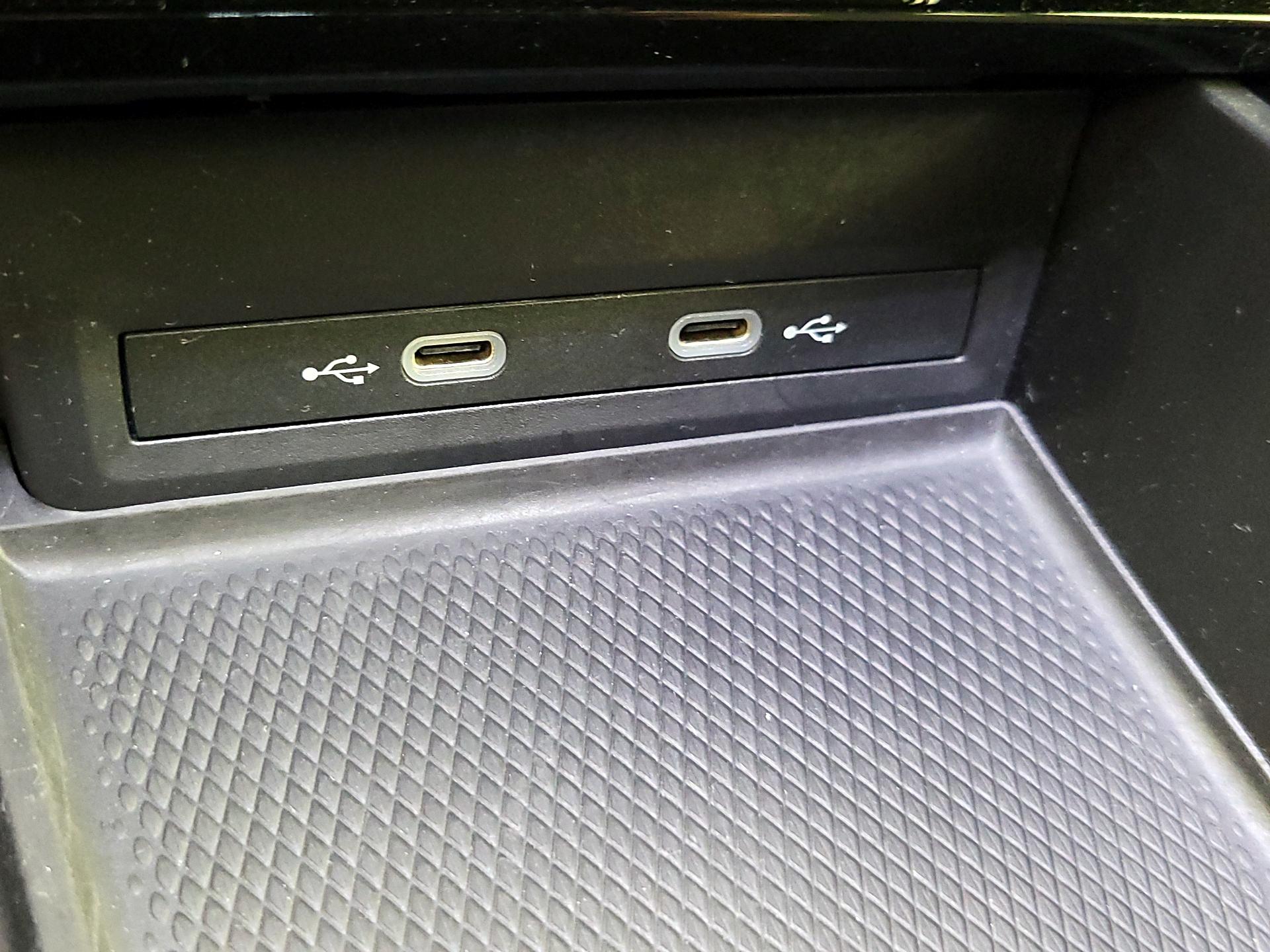 Thumbnail: 2024 Volkswagen Atlas - 18