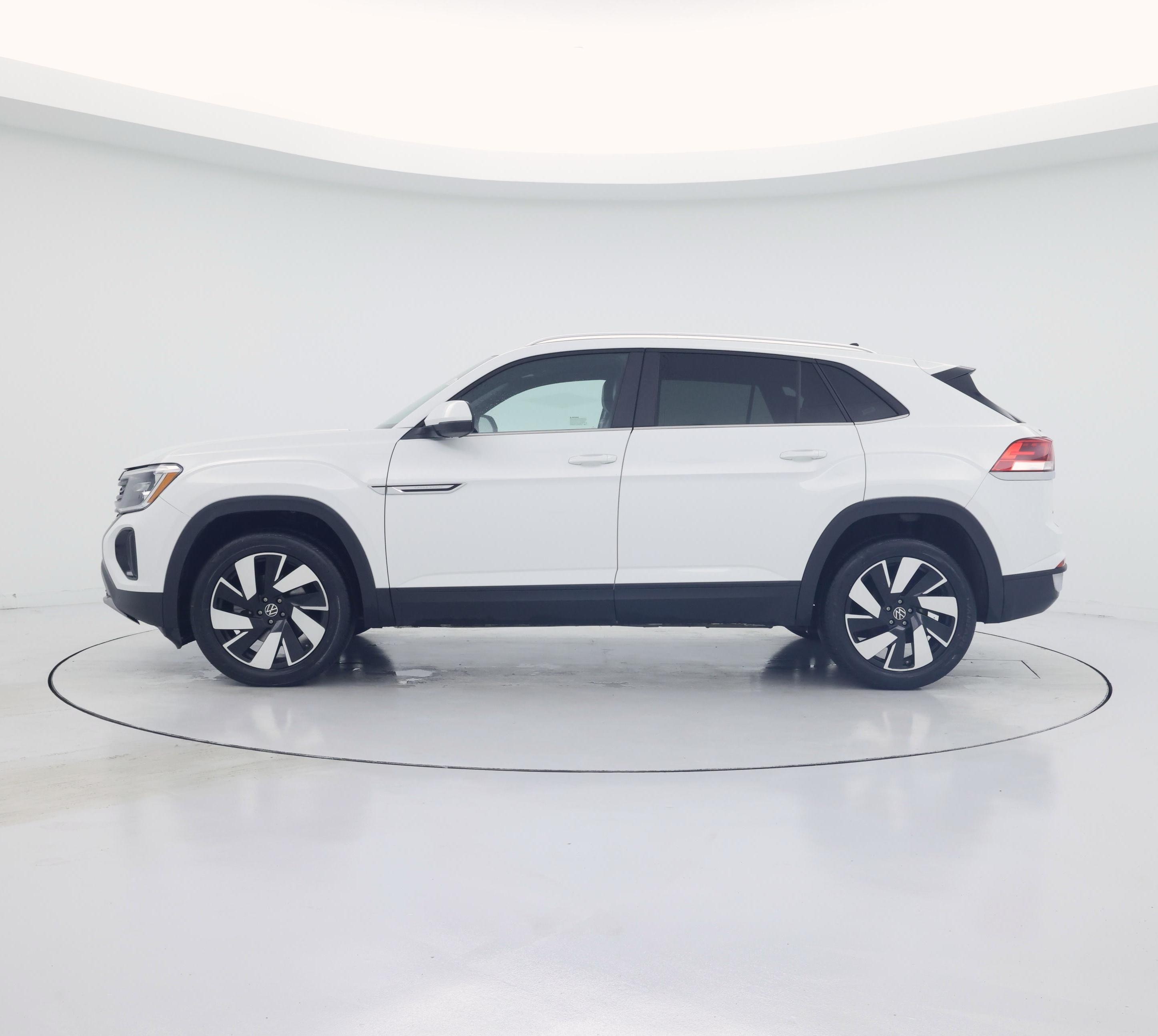Thumbnail: 2024 Volkswagen Atlas - 3